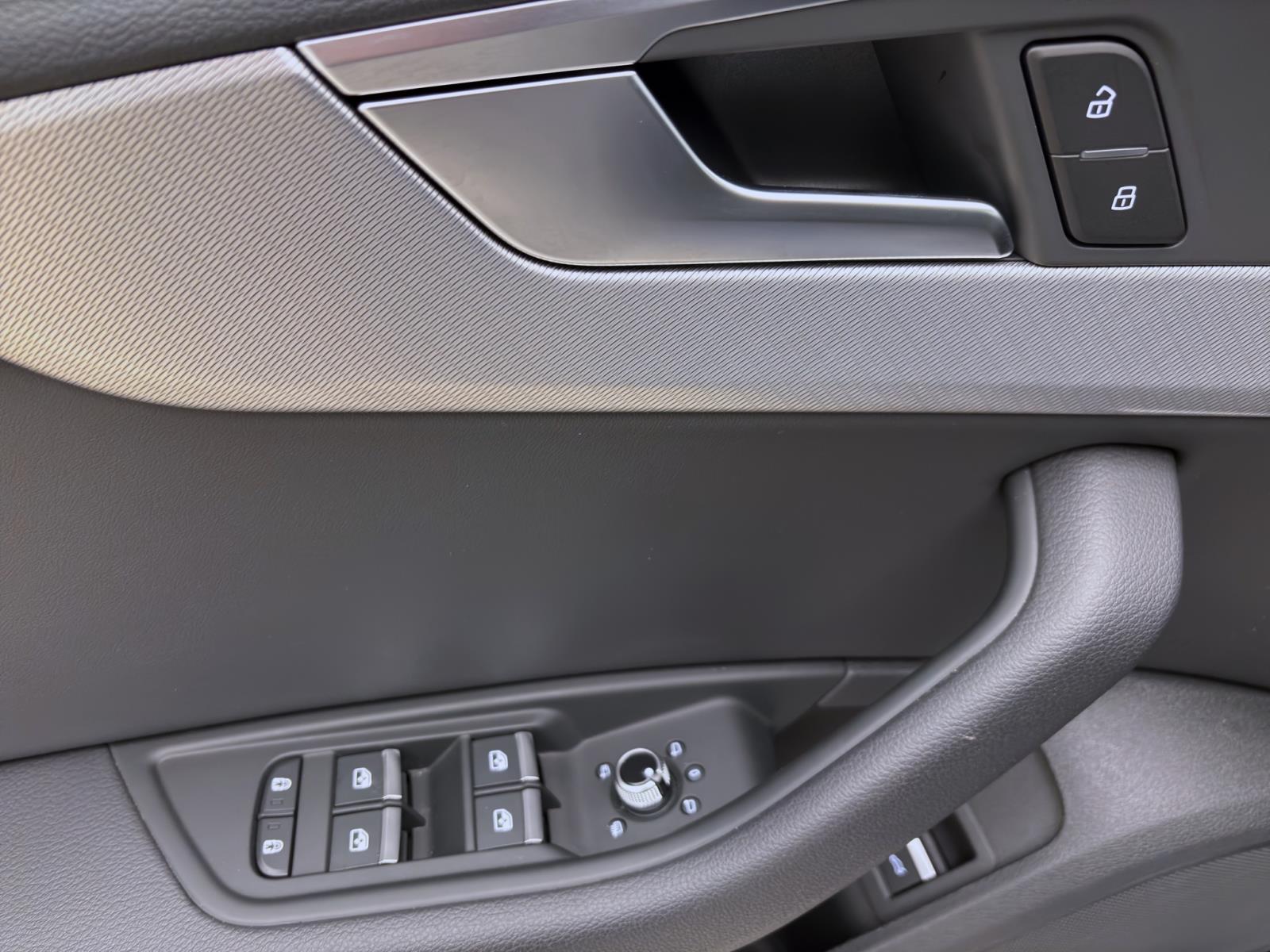 Audi A4 Avant 40 TDI ADVANCED PANO AHK KAMERA LED