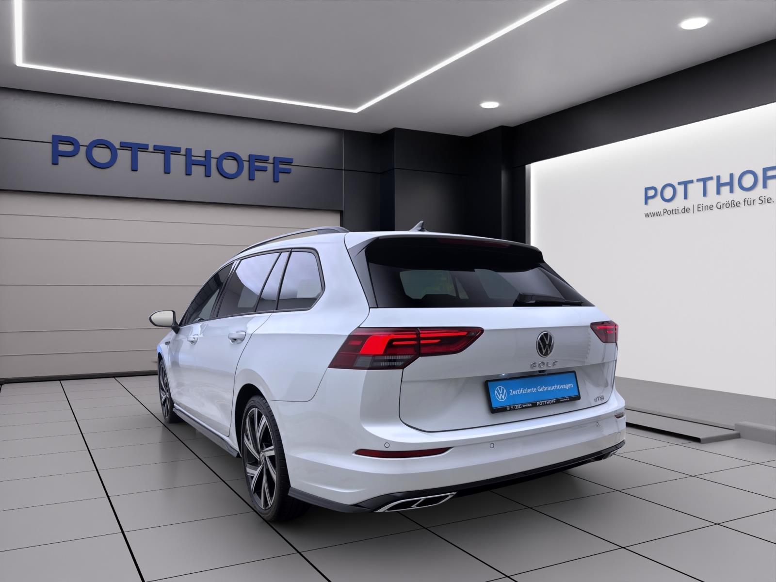 Volkswagen Golf Variant 1.5 eTSI DSG R-LINE NAVI KAMERA PDC ACC