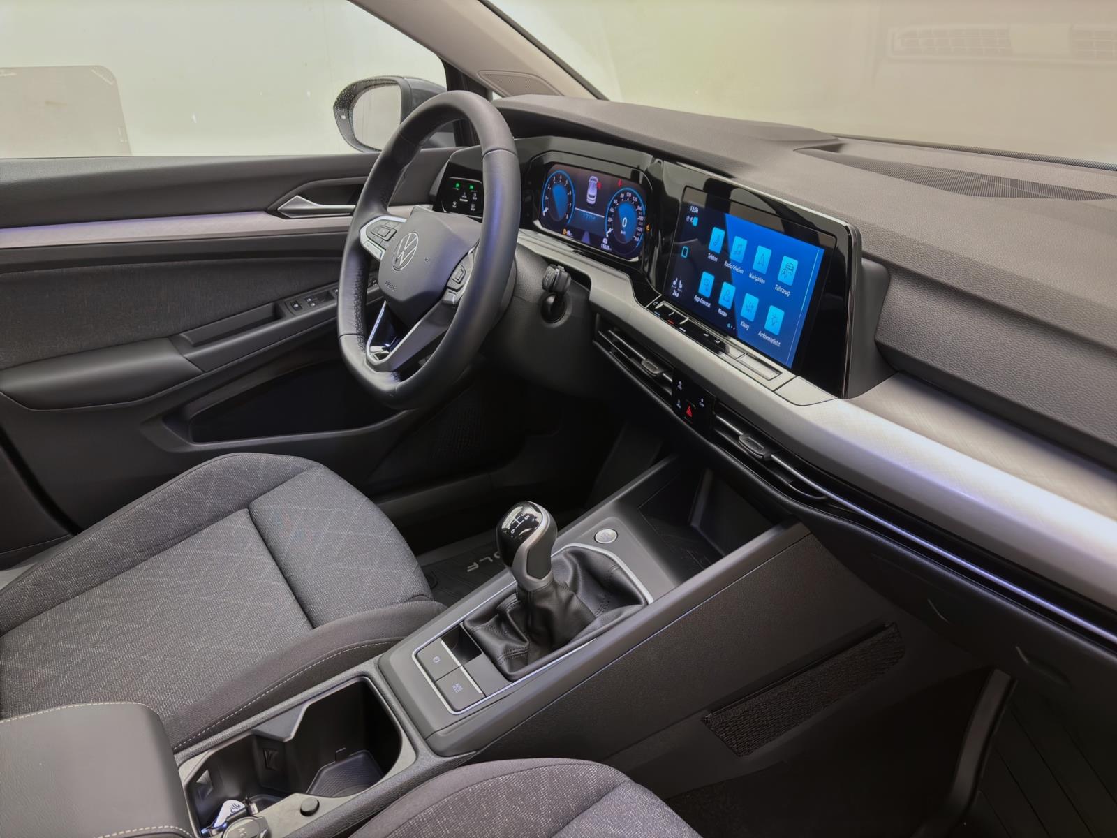 Volkswagen Golf 1.0 TSI LIFE ACC PDC LED SITZHZG
