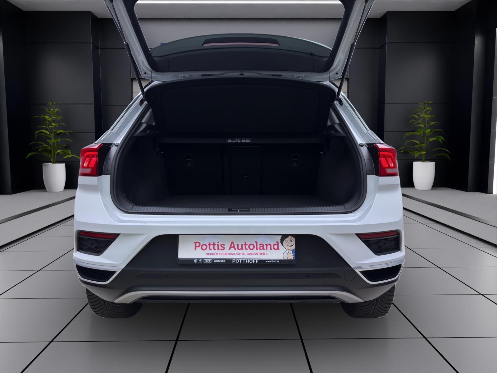 Volkswagen T-Roc 1.5 TSI DSG UNITED NAVI KAMERA PDC SITZHZG
