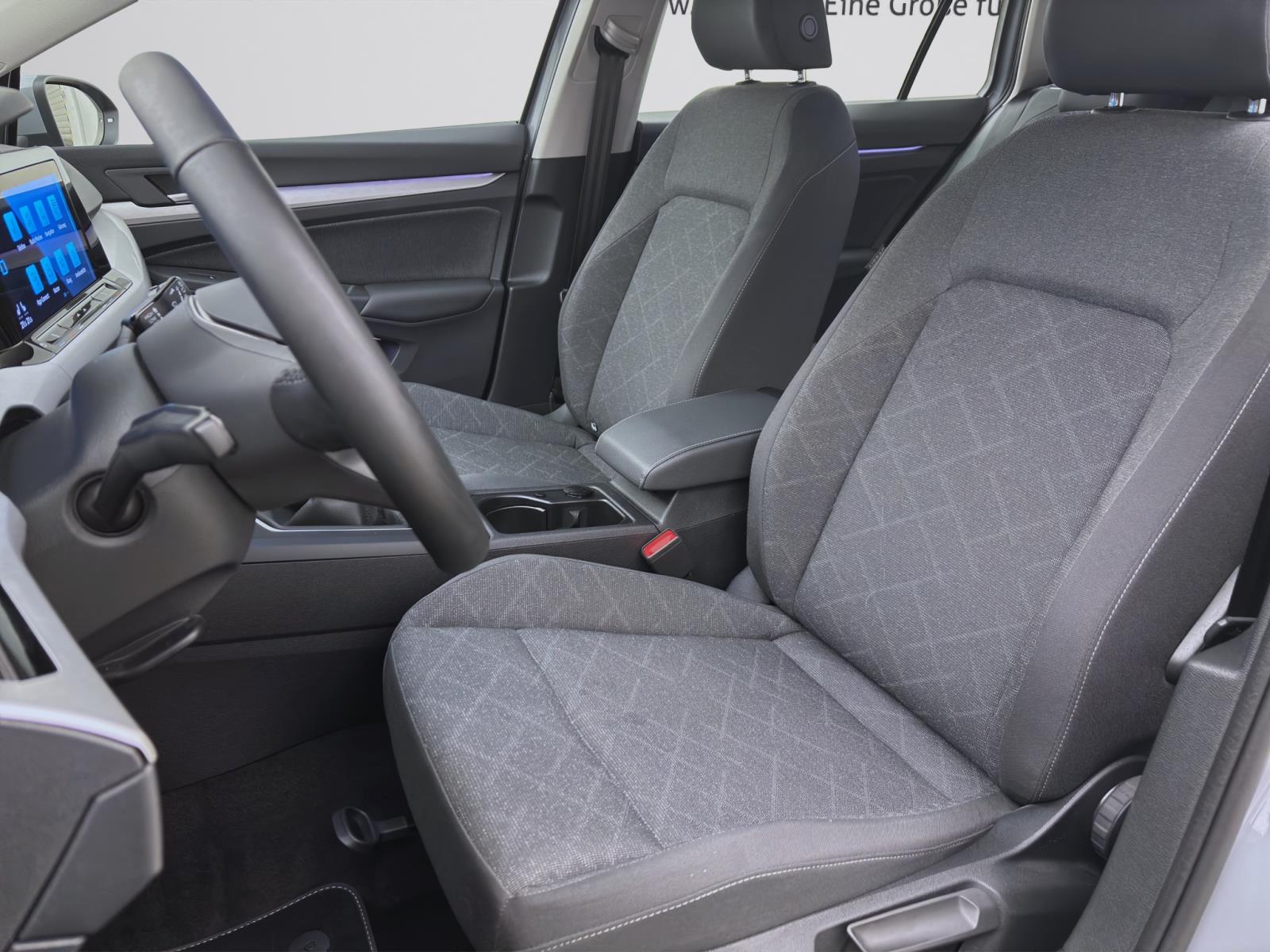 Volkswagen Golf Variant 1.0 TSI LIFE STANDHZG NAVI ACC PDC