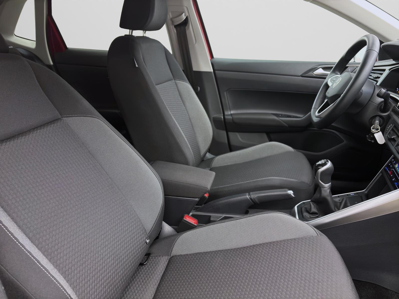 Volkswagen Polo 1.0 MPI LIFE NAVI PDC LED SITZHZG