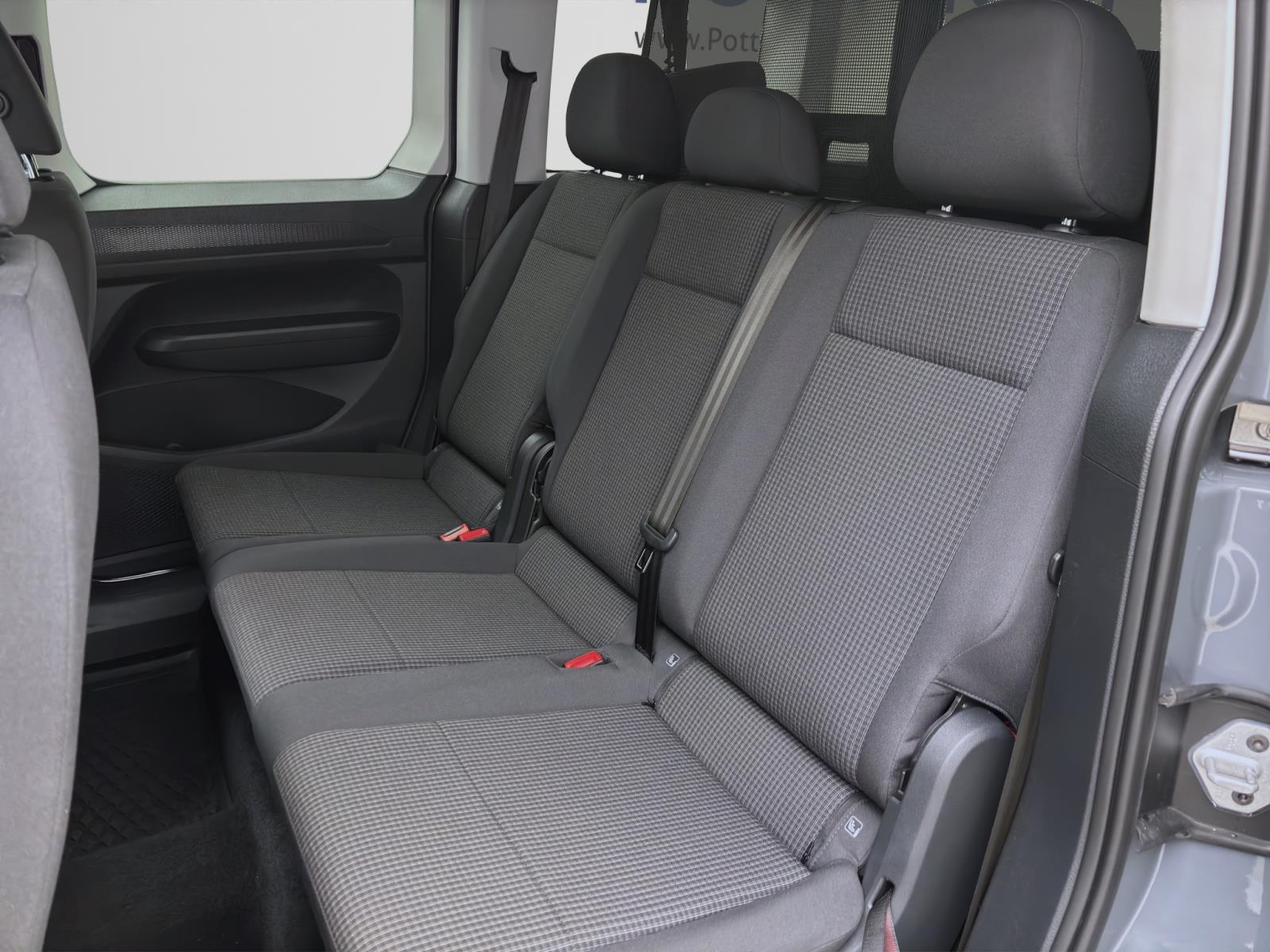 Volkswagen Caddy 1.5 TSI 5-SITZER AHK KLIMA PDC SITZHZG