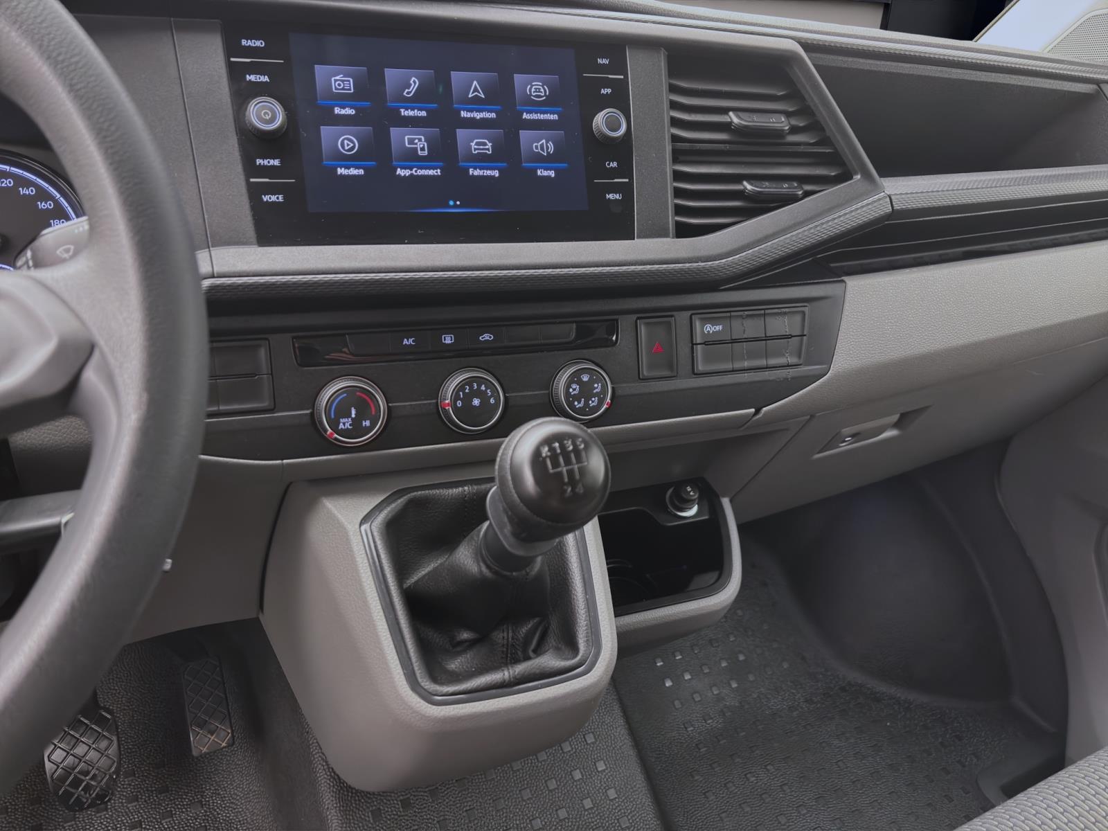 Volkswagen T6.1 Transporter Kombi 2.0 TDI 9-Sitzer NAVI KLIMA DAB+