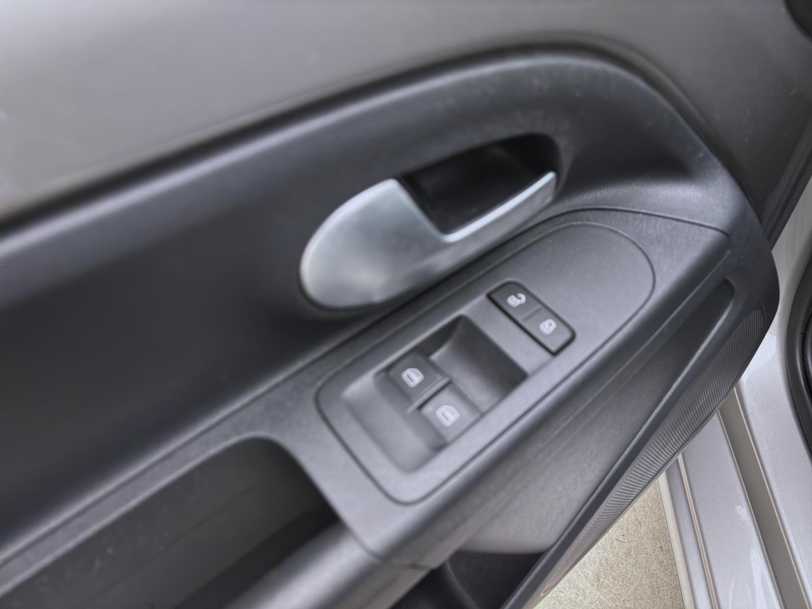 Volkswagen e-up! e-move up! KAMERA PDC MAPS+MORE GRA