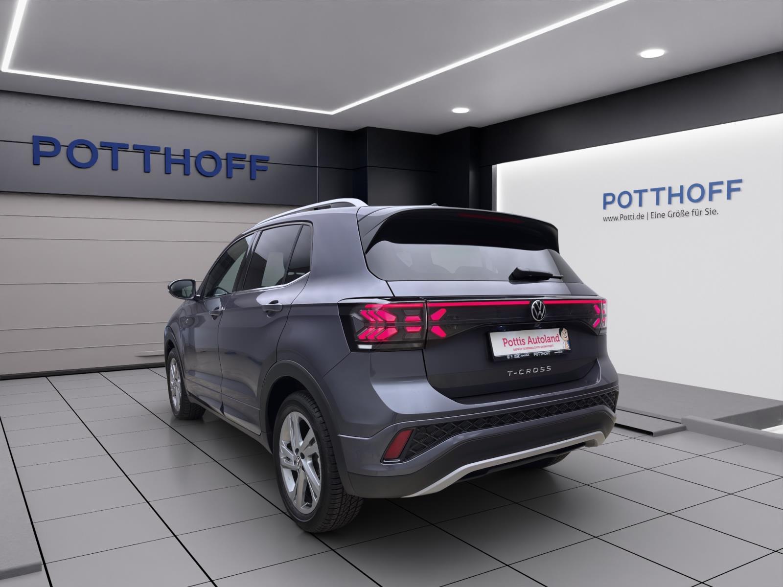 Volkswagen T-Cross 1.5 TSI DSG R-LINE AHK ACC NAVI IQ.LIGHT