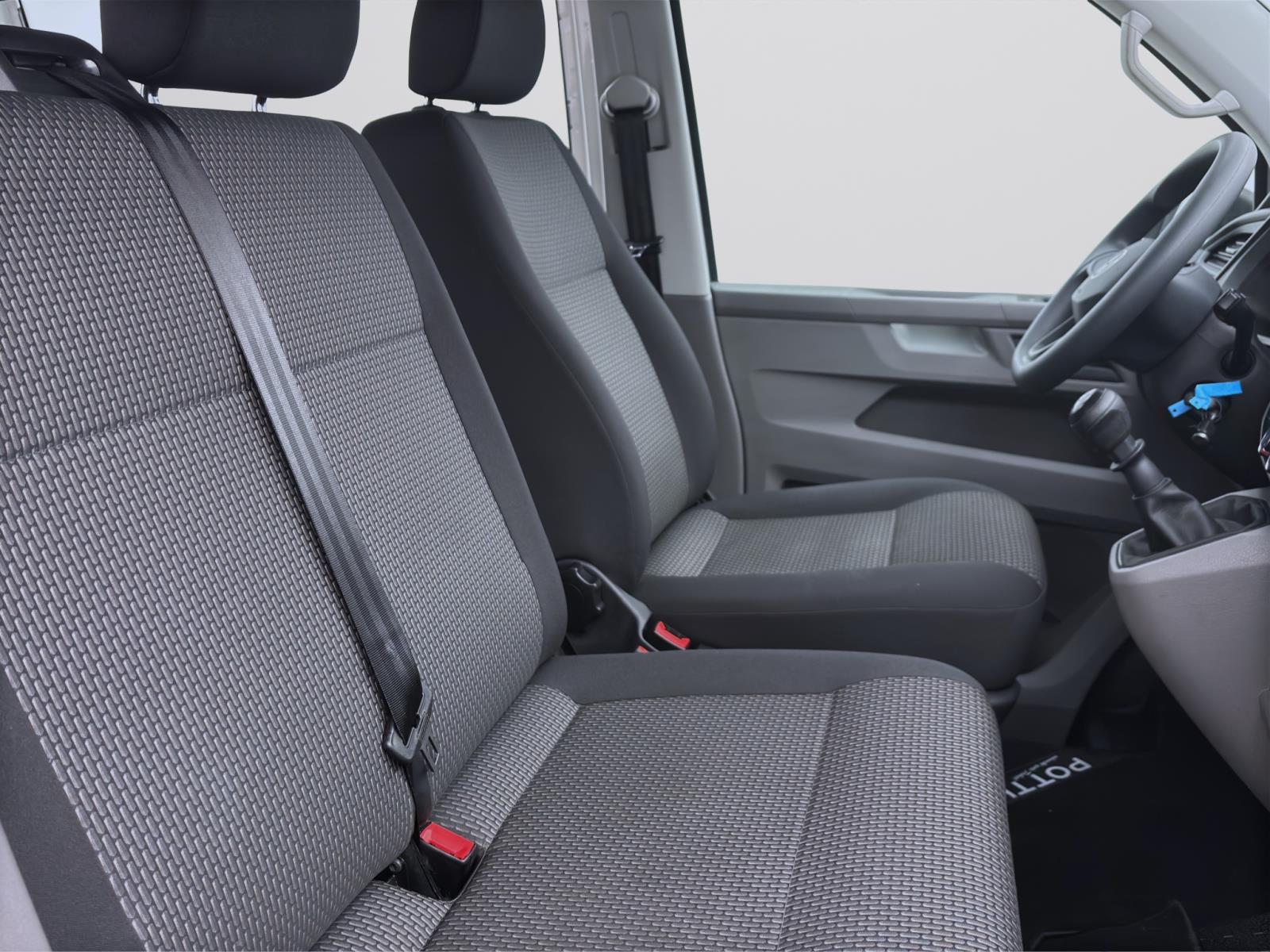 Volkswagen T6.1 Transporter Kombi 2.0 TDI 9-SITZER NAVI KLIMA PDC