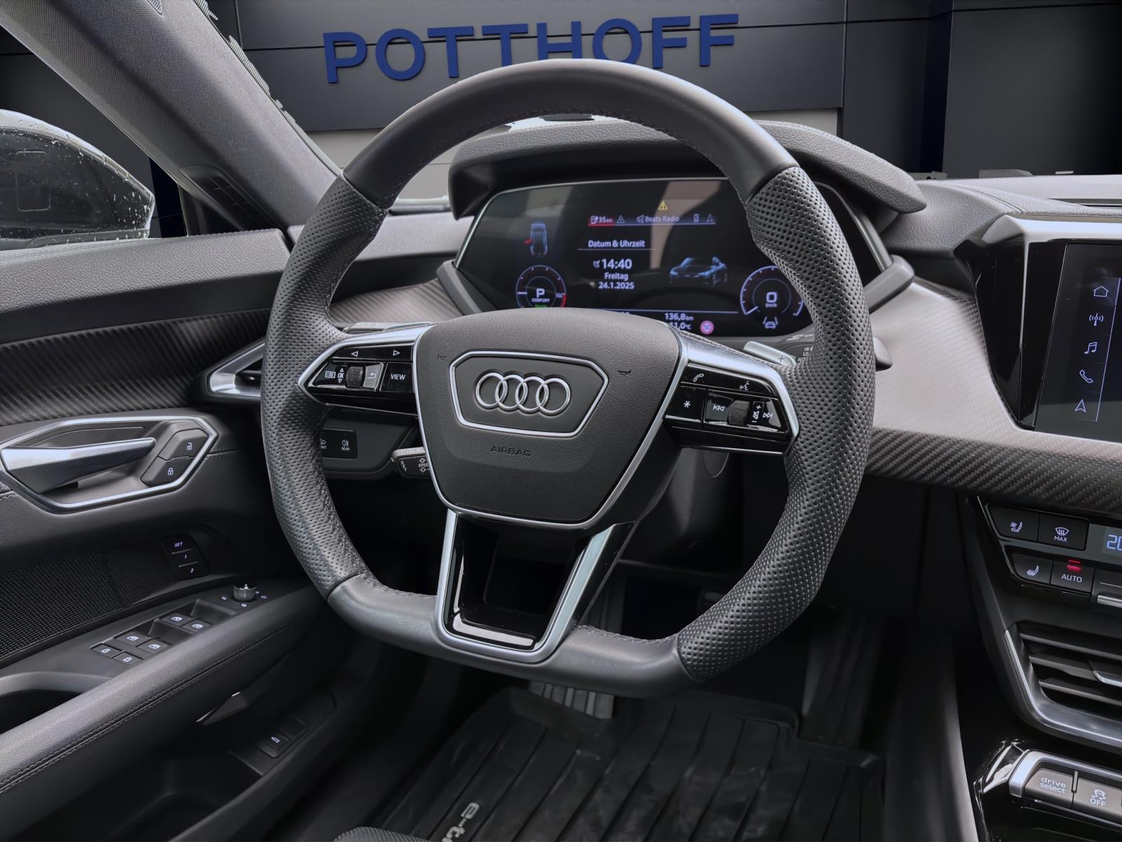 Audi e-tron GT Q PANO MATRIX NAVI+ B&O HUD