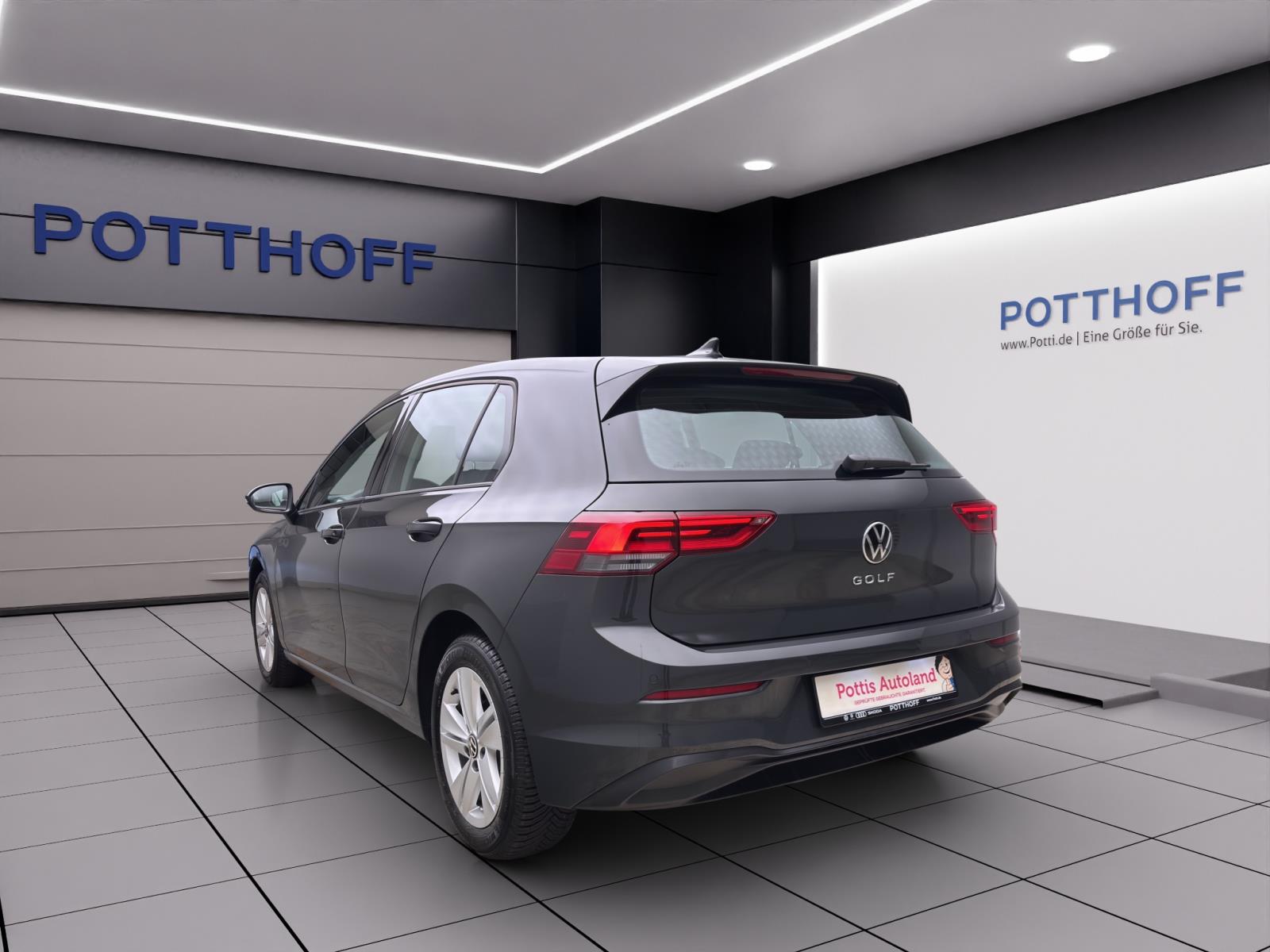Volkswagen Golf 1.0 TSI LIFE PDC LED SITZHZG APPCONNECT
