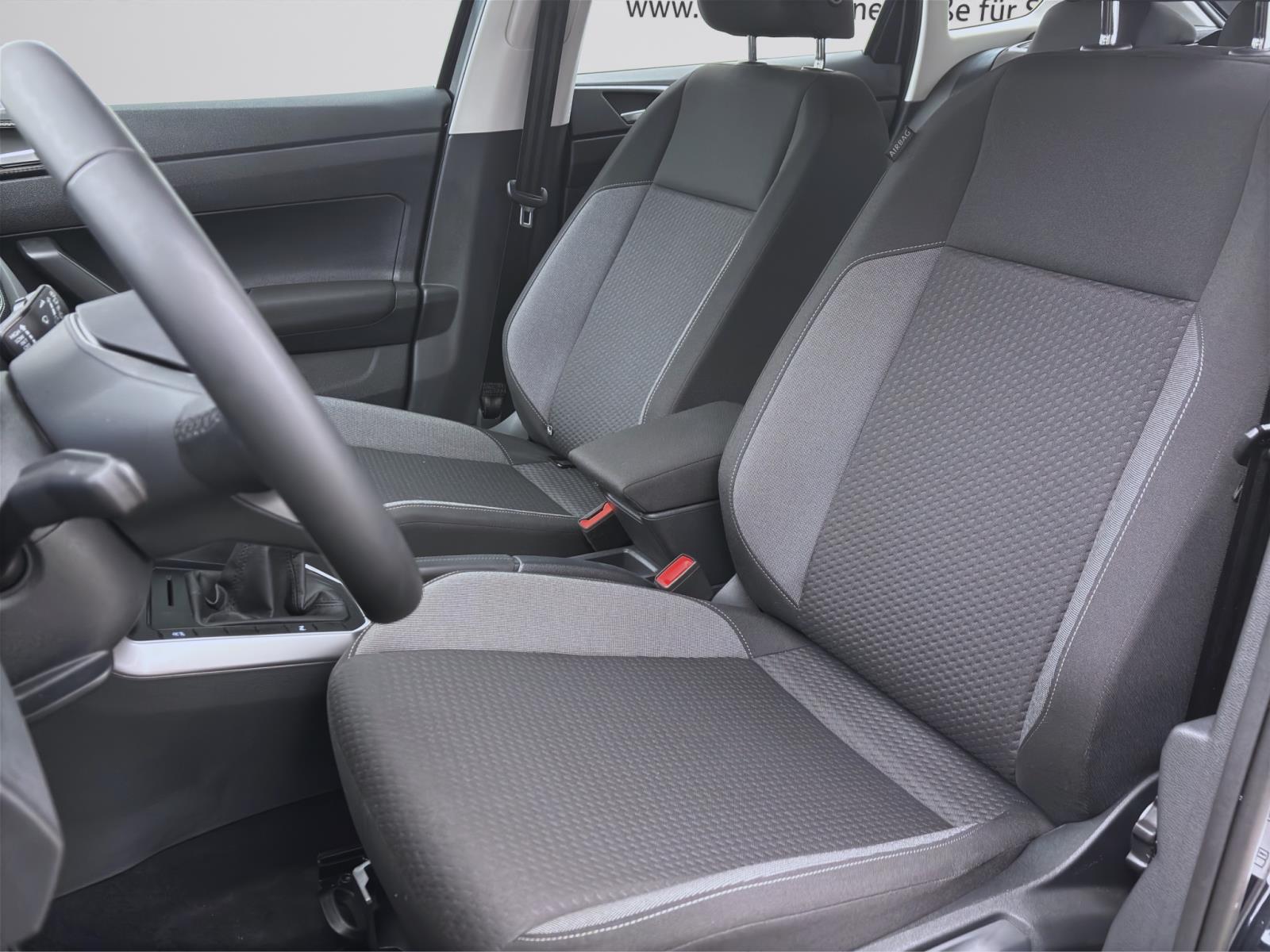 Volkswagen Taigo 1.0 TSI LIFE NAVI PDC LED SITZHZG