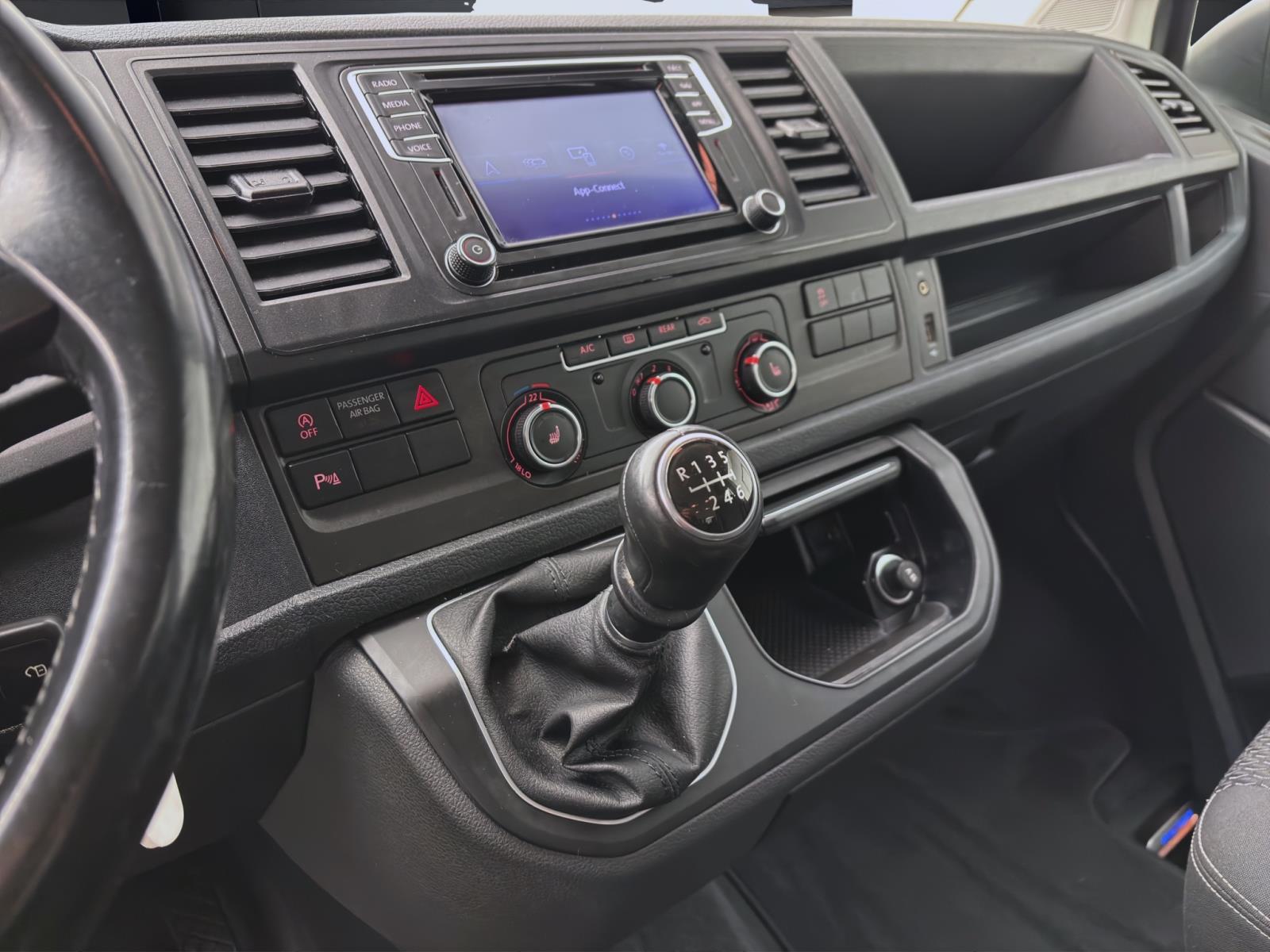 Volkswagen T6 Multivan Trendline 2,0 TDI Navi/Klima/AHK