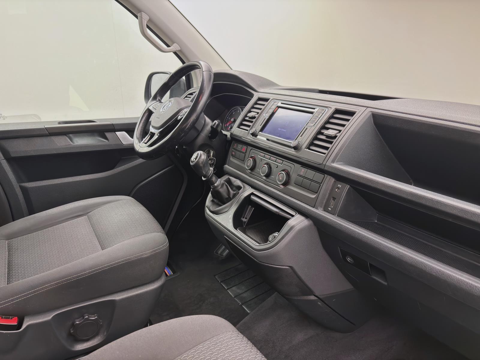 Volkswagen T6 Multivan Trendline 2,0 TDI Navi/Klima/AHK