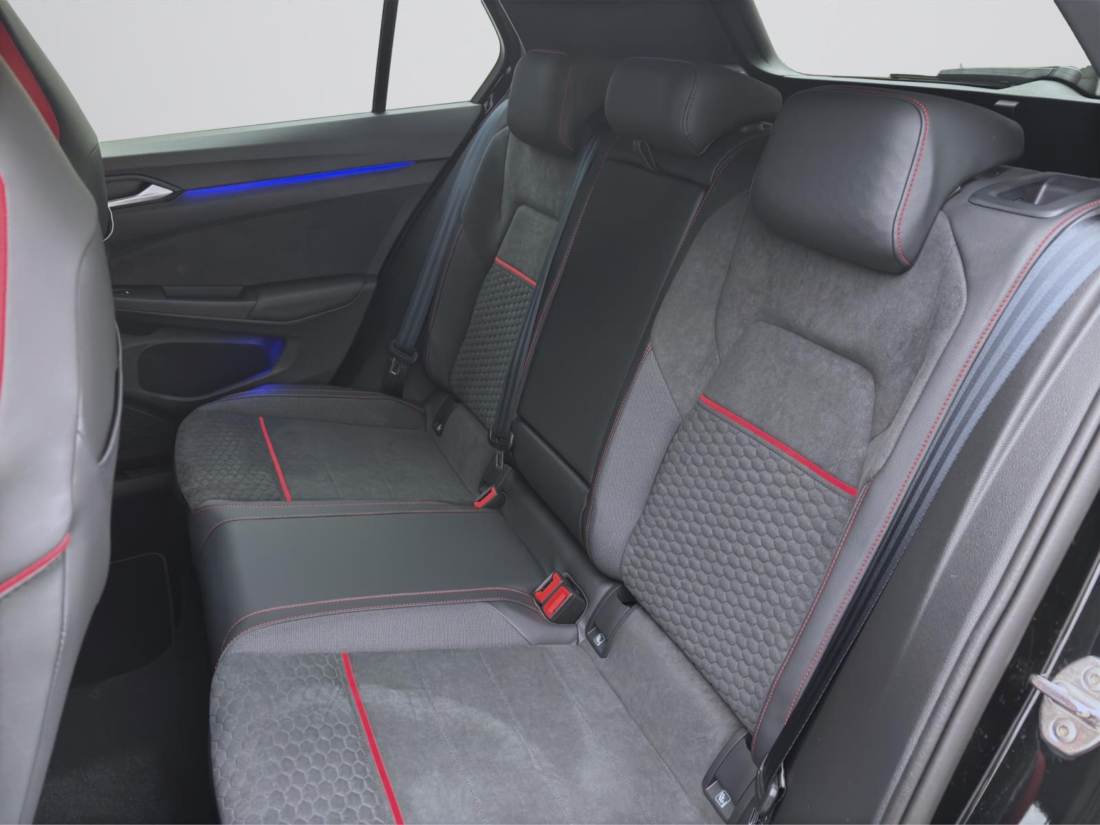 Volkswagen Golf 2.0 TSI DSG GTI CLUBSPORT BLACK STYLE NAVI