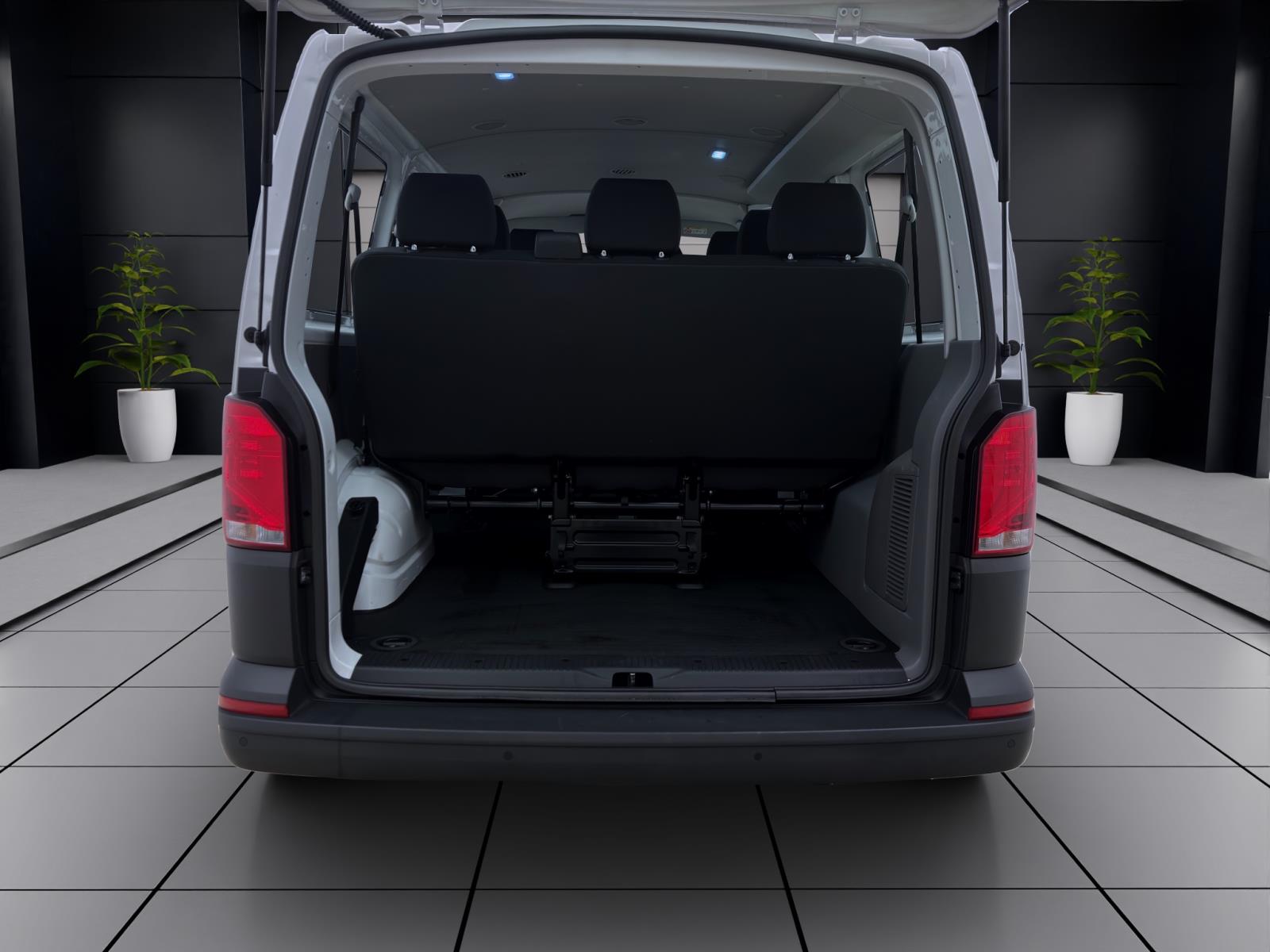 Volkswagen T6.1 Kombi 9-Sitzer 2,0 TDI Navi/Klima