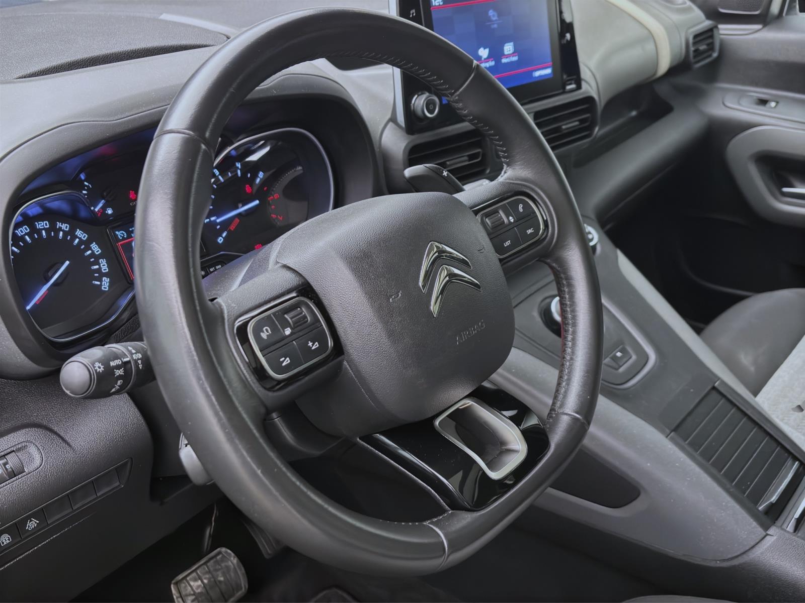 Citroen Berlingo 1.5 BlueHDi 130 FAP FEEL M AHK SITZHZG DAB+