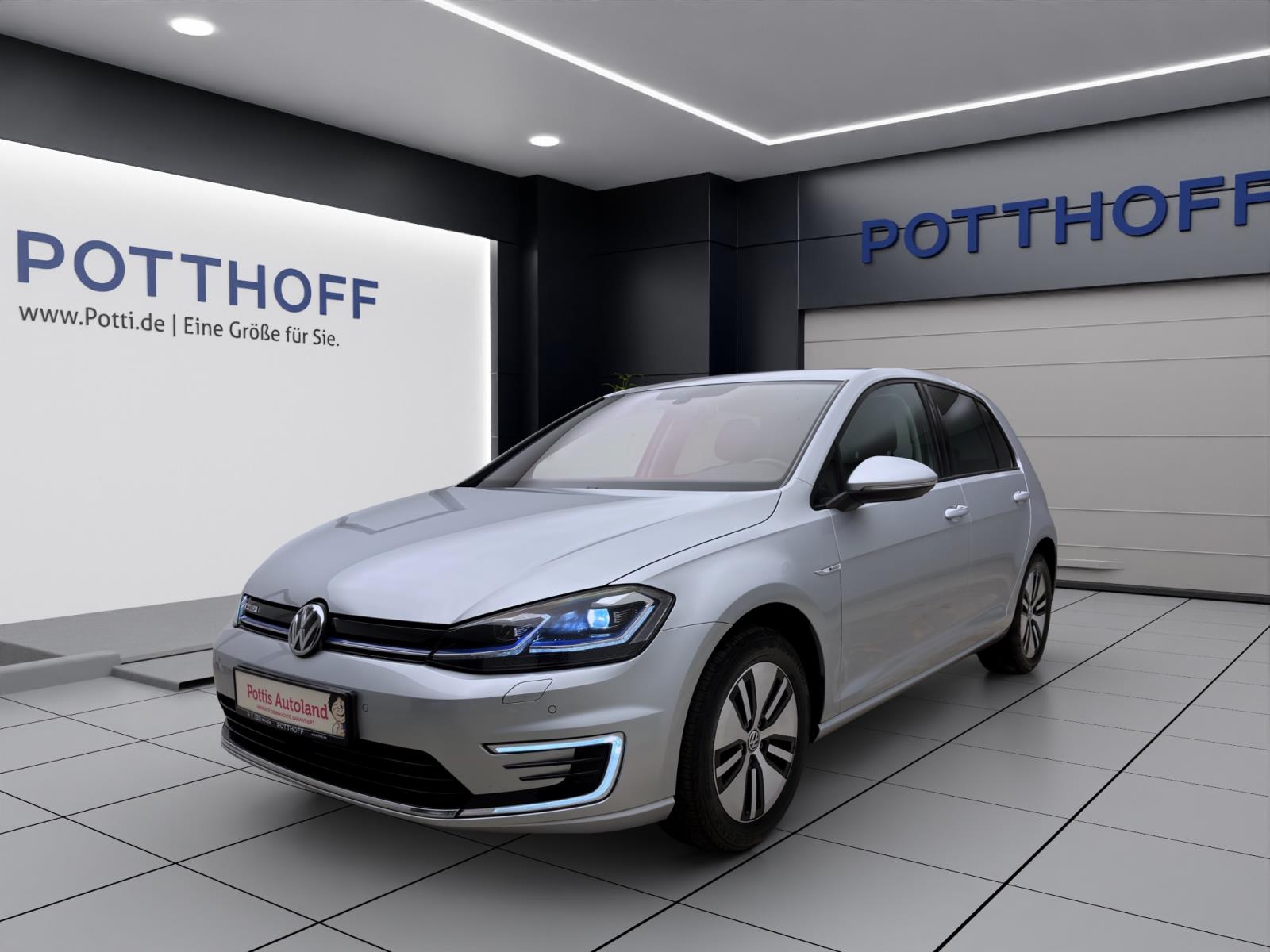 Volkswagen Golf e ACC LED NAVI SITZHZG LM16