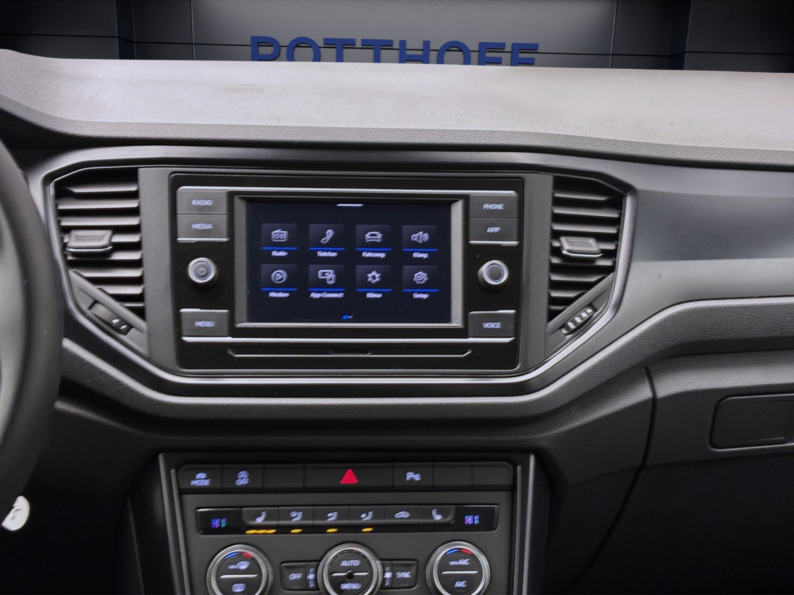 Volkswagen T-Roc 1.0 TSI PDC SITZHZG APPCONNECT