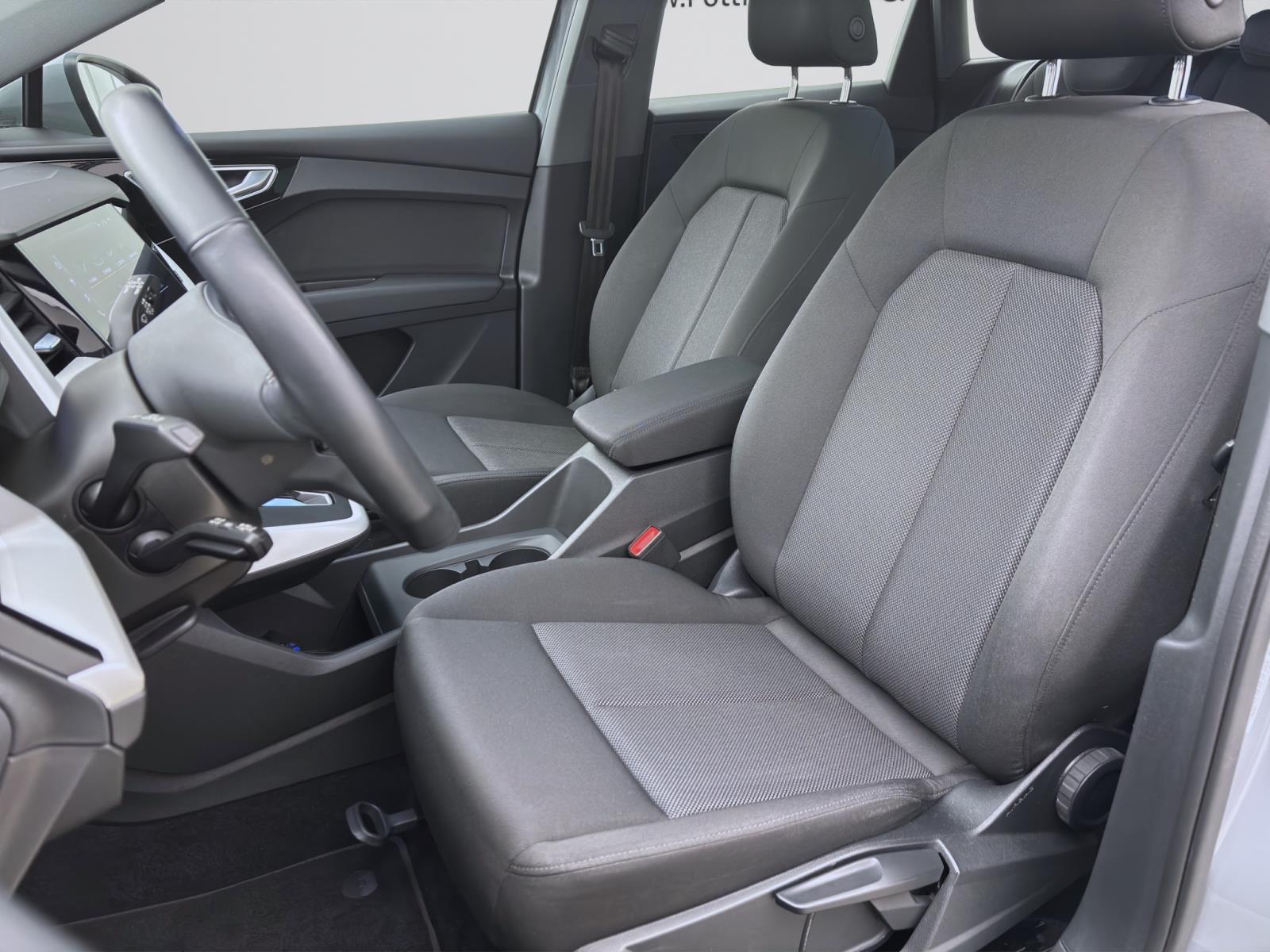 Audi Q4 e-tron 35 PANO LM19 SOUND VIRTUAL NAVI+ KAMERA
