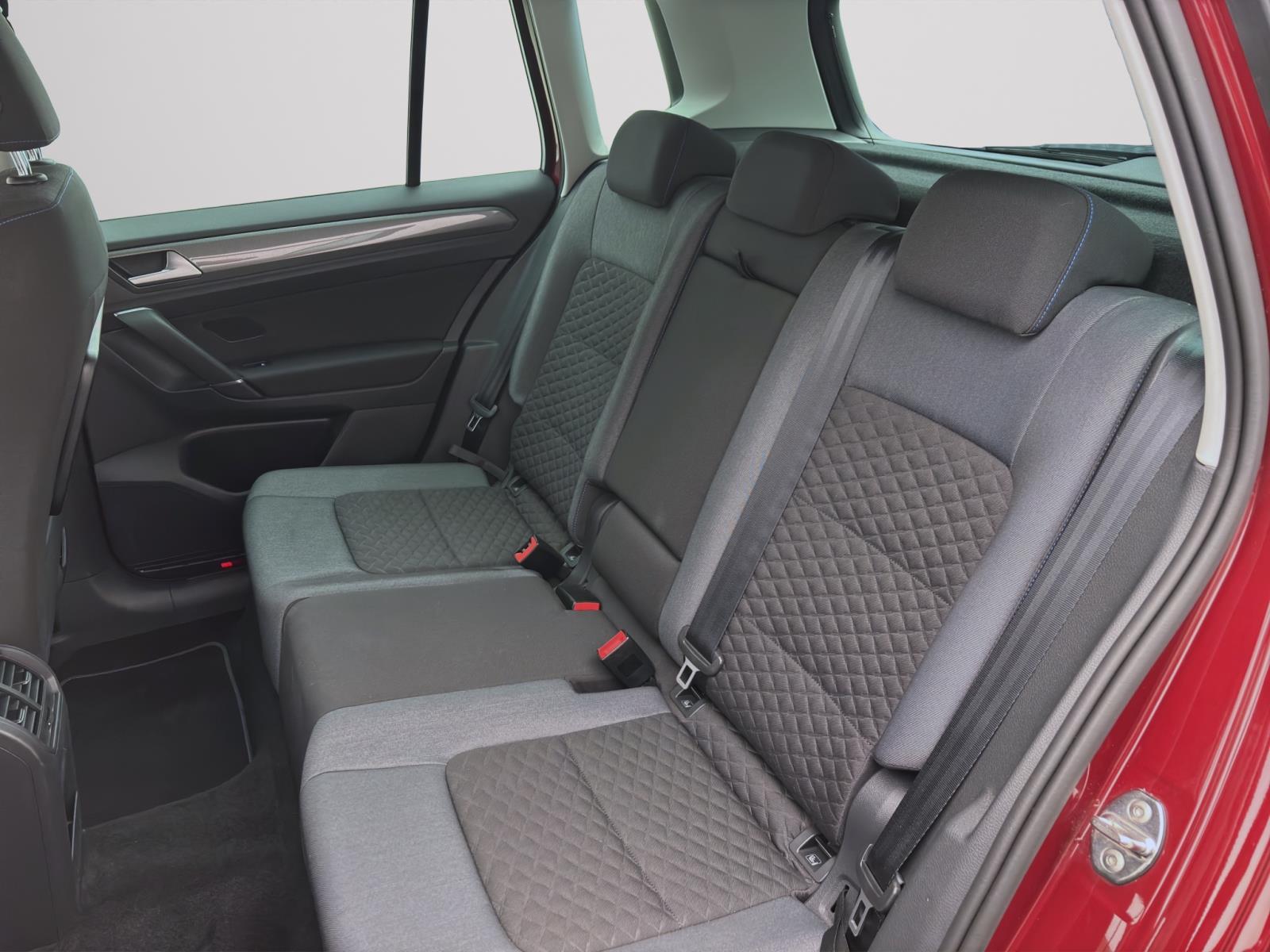 Volkswagen Golf Sportsvan 1.0 TSI JOIN PDC NAVI SITZHZG