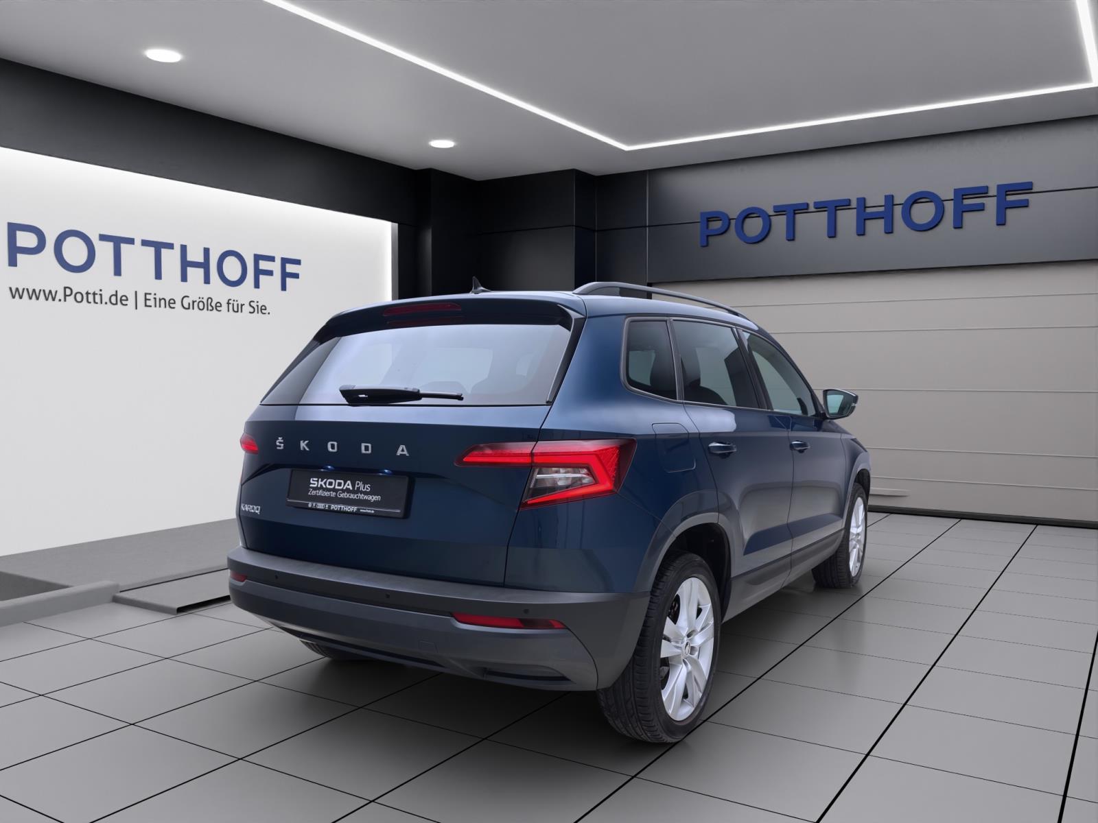 Skoda Karoq 1.5 TSI Style AHK ACC PDC Navi Sitzhzg TravelAssist