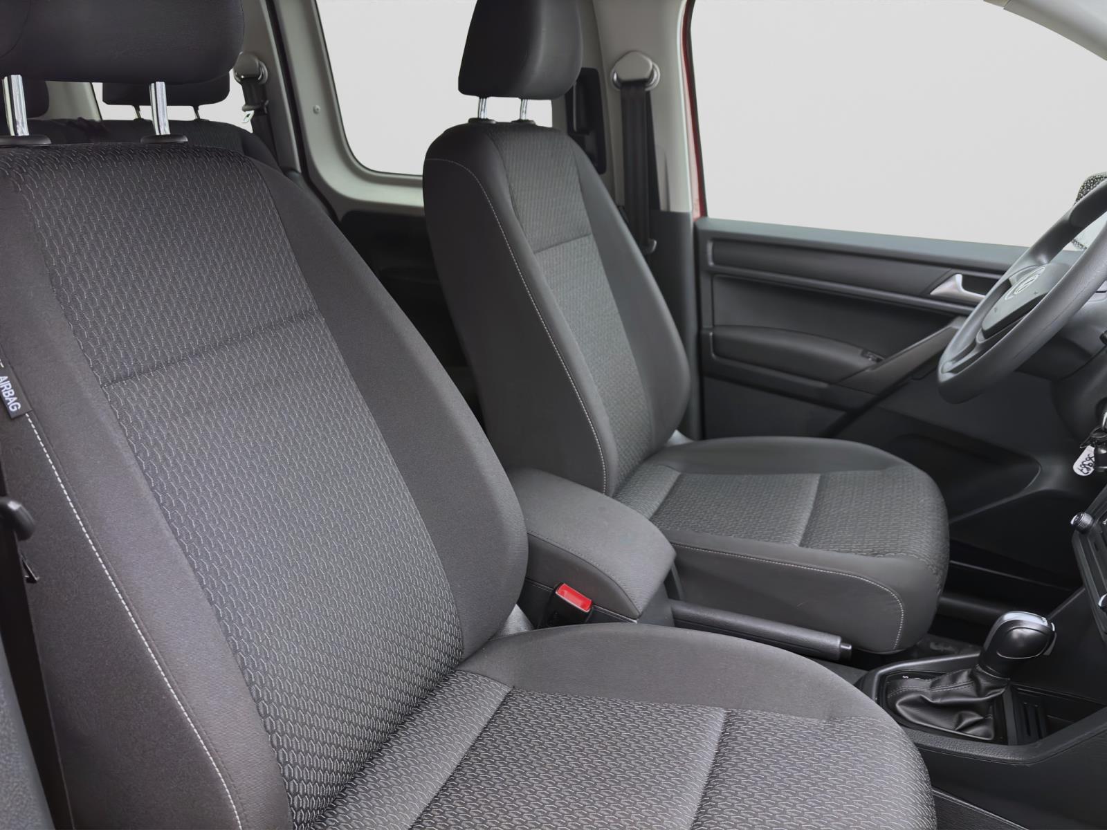 Volkswagen Caddy 2.0 TDI DSG AHK KLIMA PDC SITZHZG