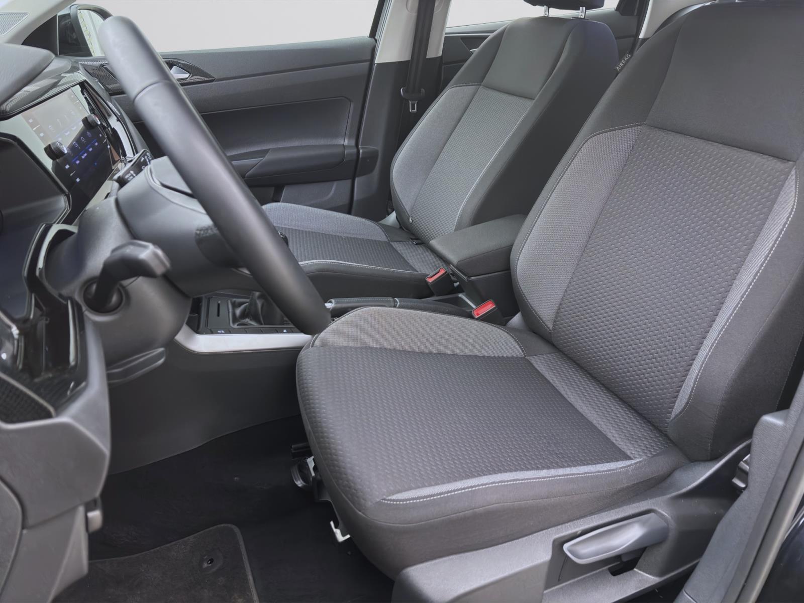 Volkswagen Taigo 1.0 TSI LIFE NAVI PDC LED SITZHZG