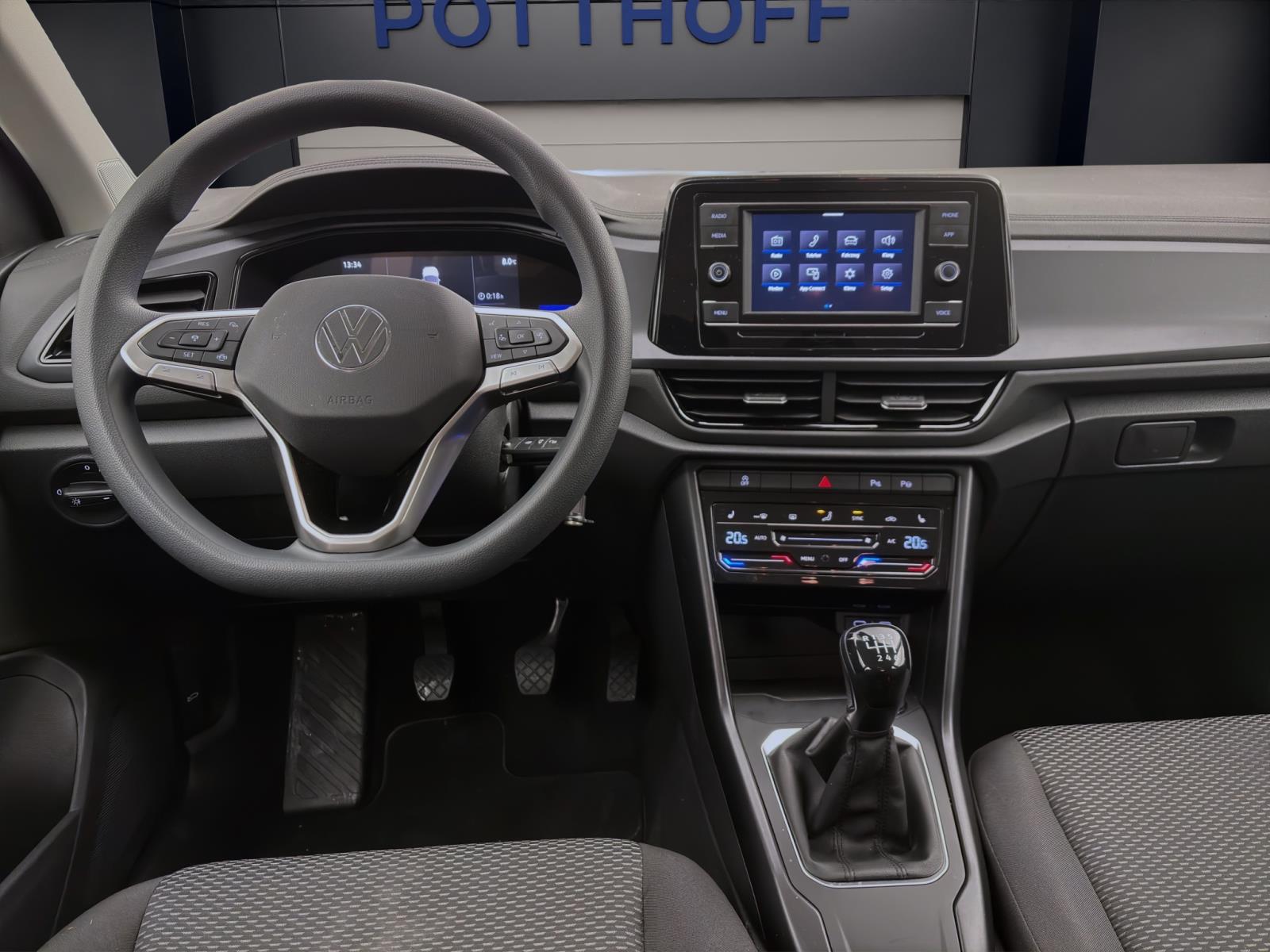 Volkswagen T-Roc 1.0 TSI ACC PDC LED SITZHZG APPCONNECT