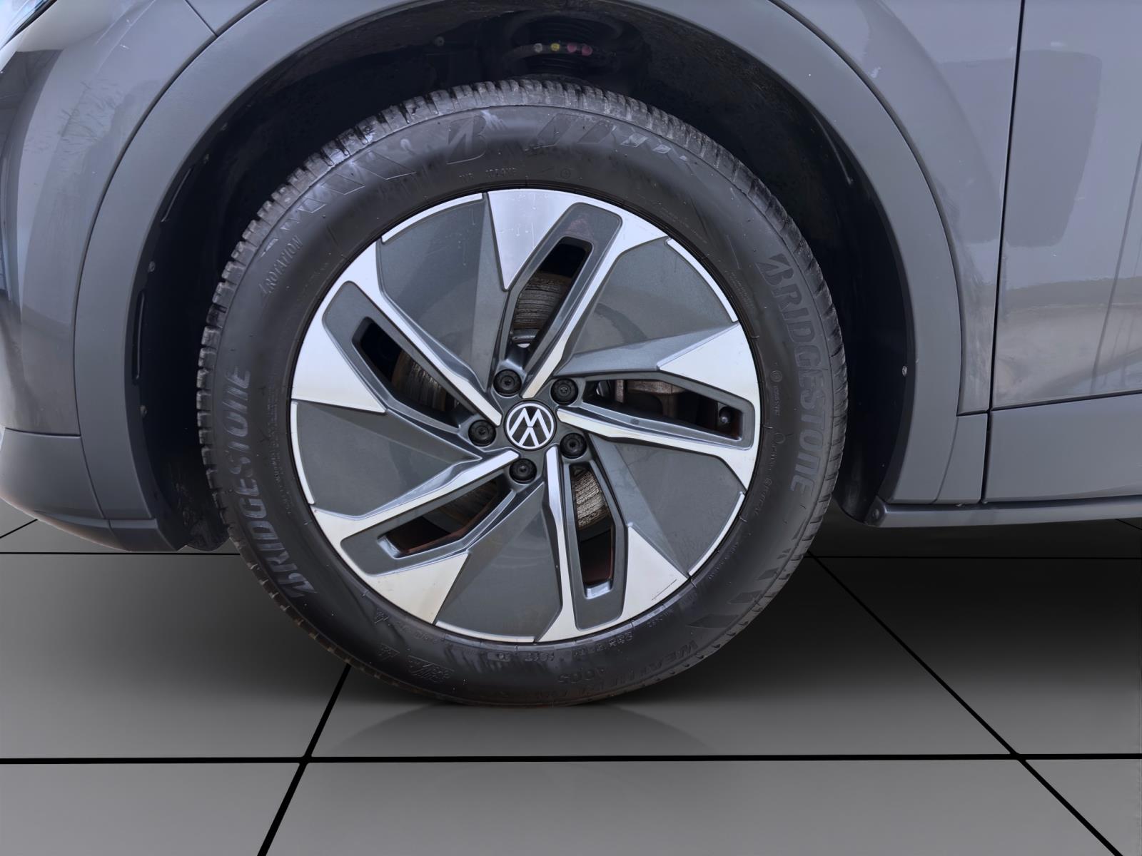 Volkswagen ID.4 PURE PANO ACC IQ.LIGHT NAVI