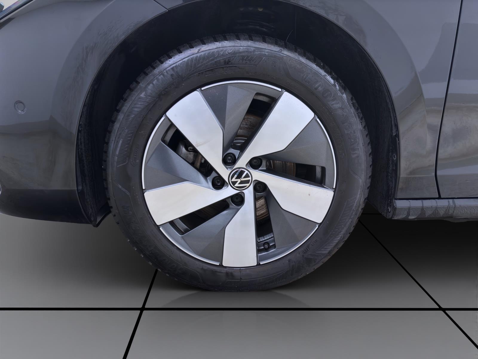 Volkswagen Passat Variant 1.5 eTSI DSG BUSINESS AHK NAVI ACC KAMERA