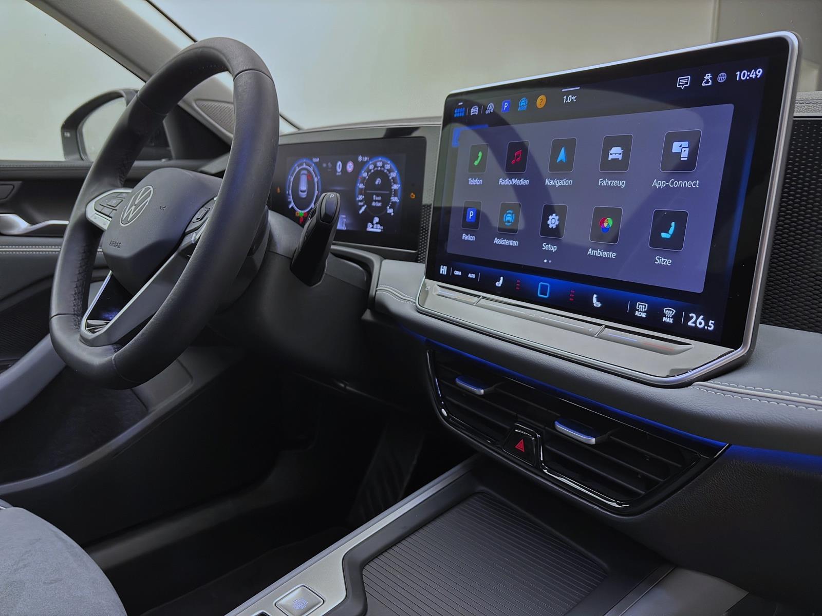 Volkswagen Passat Variant 1.5 eTSI DSG BUSINESS AHK NAVI ACC KAMERA