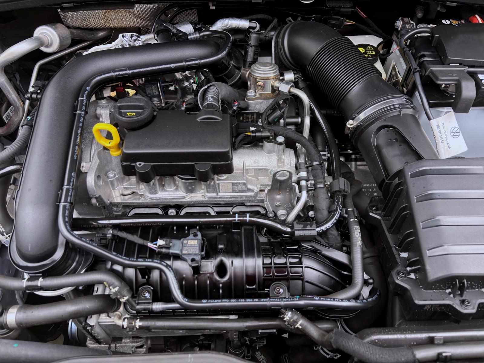 Bild 17: Volkswagen Polo 1.0 TSI DSG R-LINE KAMERA IQ.LIGHT PDC ACC