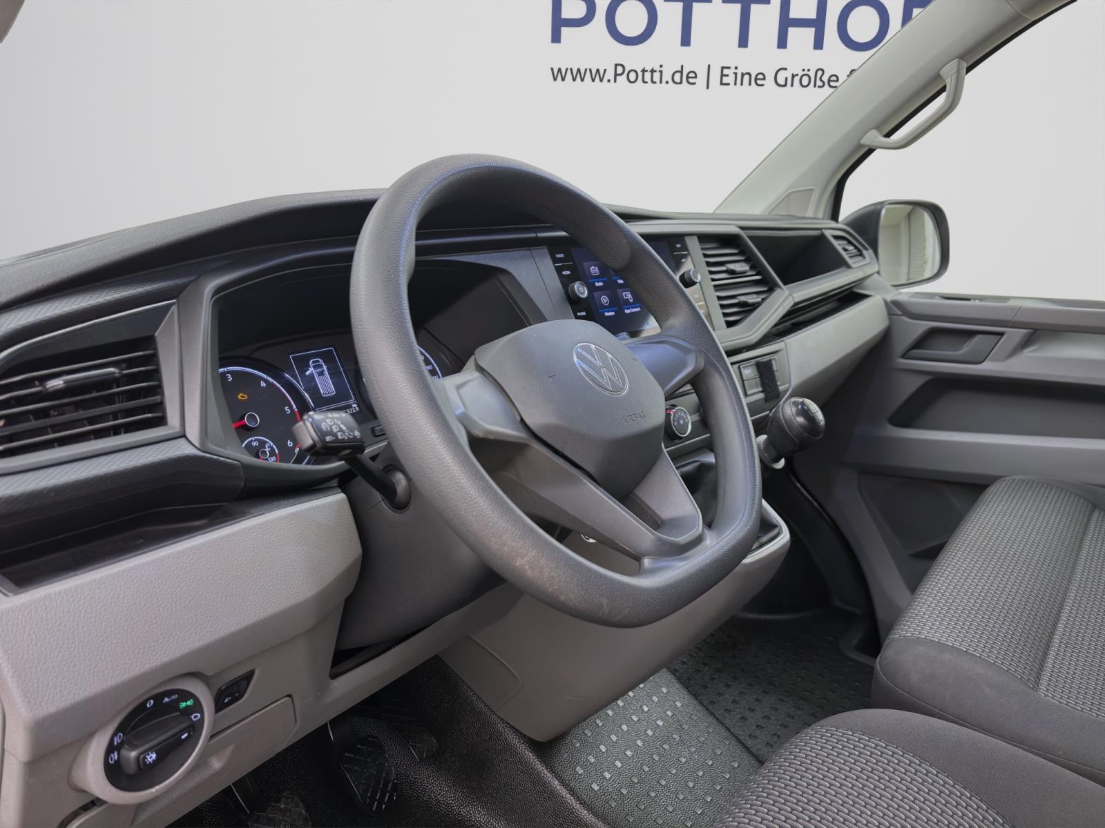 Volkswagen T6.1 Transporter Kombi 2.0 TDI 9-SITZER NAVI KLIMAPDC