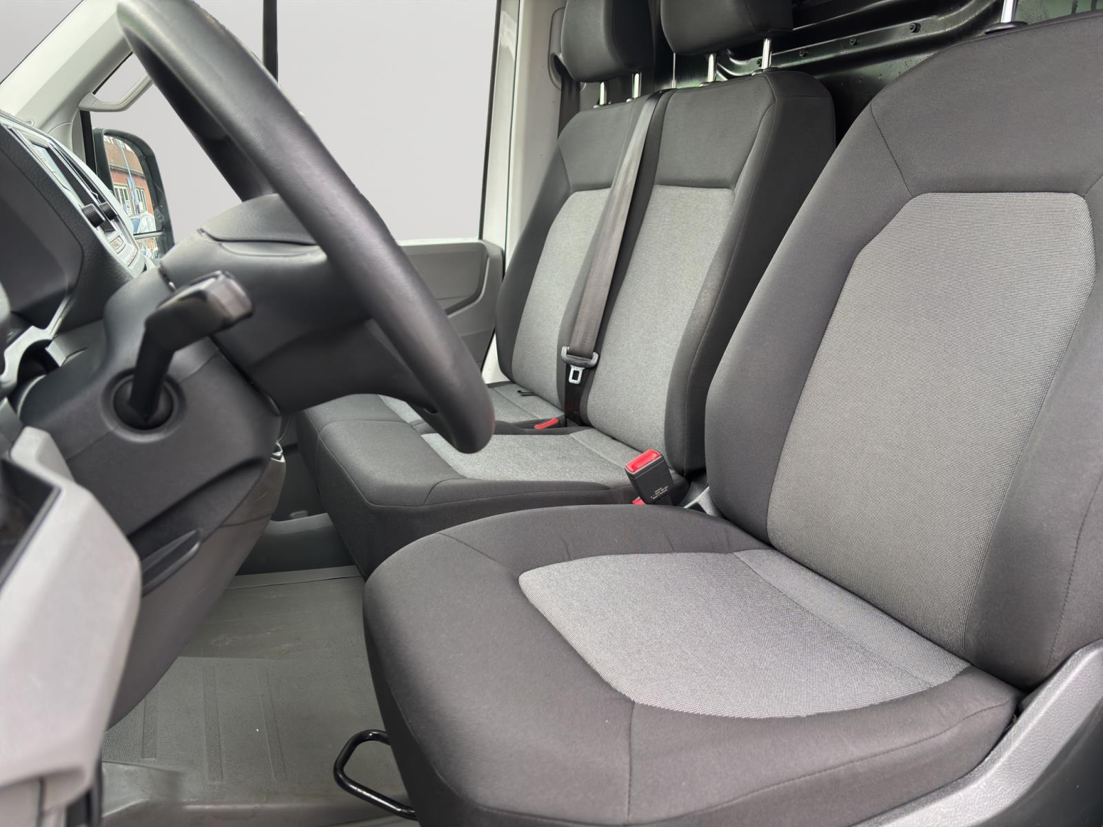 Volkswagen Crafter 35 Kasten Mittel ND 2,0 TDI AHK/Klima