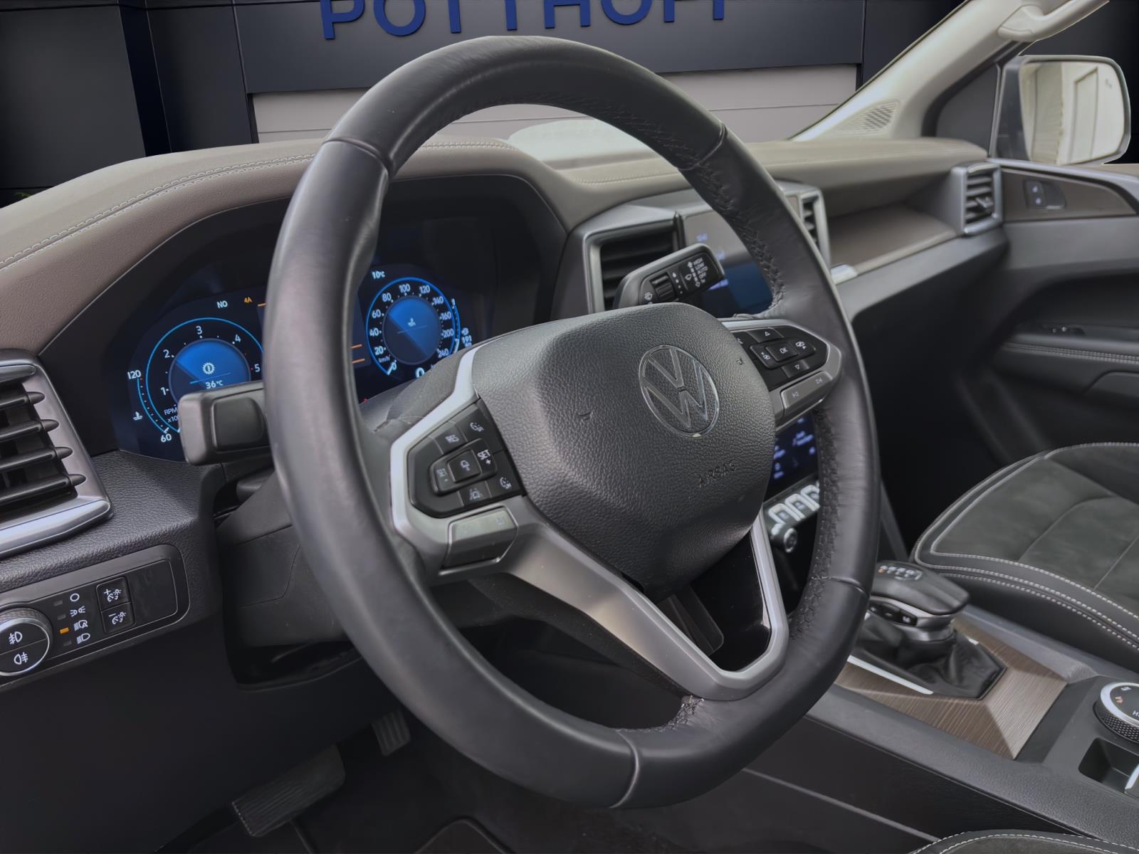 Volkswagen Amarok 3.0 TDI DSG 4M STYLE AHK DOPPELKABINE NAVI
