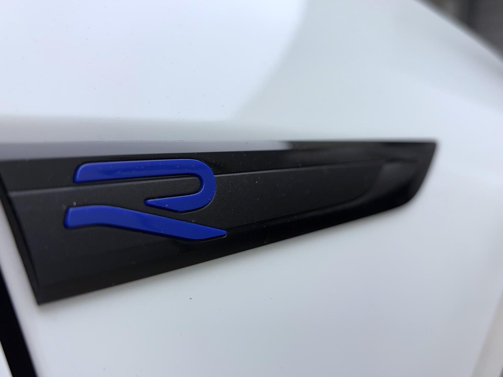 Volkswagen Golf 4M DSG R PERFORMANCE 20 YEAR NAVI DCC IQ.LIGHT