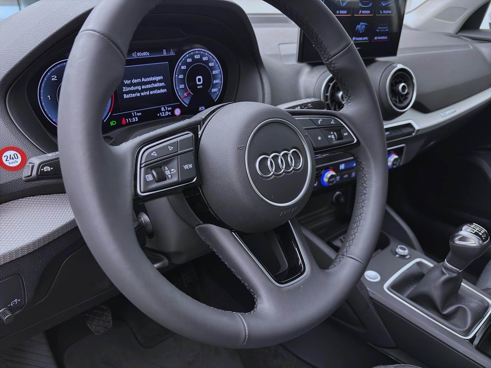 Audi Q2 30 TDI AHK MATRIX KAMERA NAVI PDC