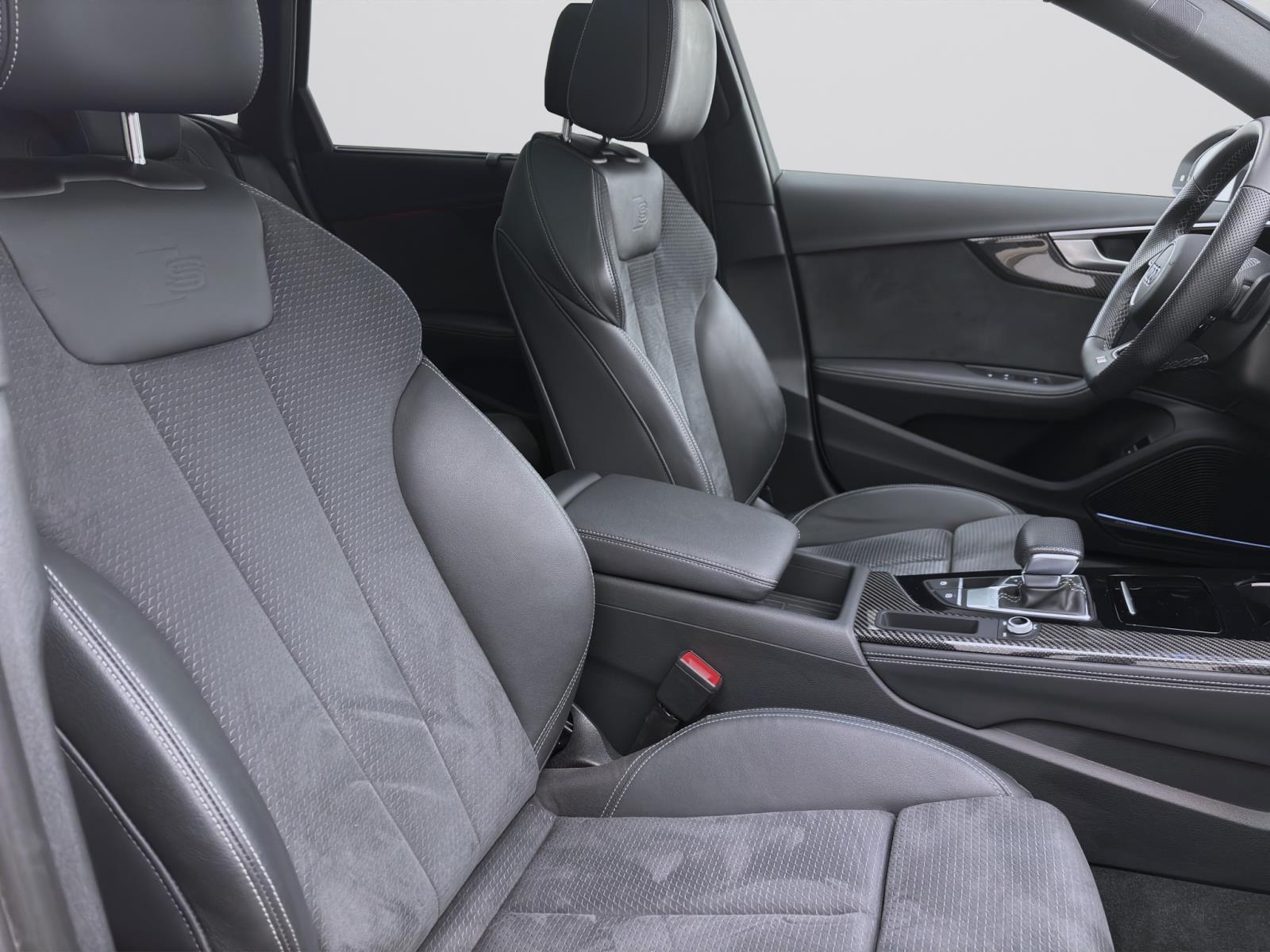 Audi A4 Avant 40 TDI Q S LINE STANDHZG PANO MATRIX NAVI+