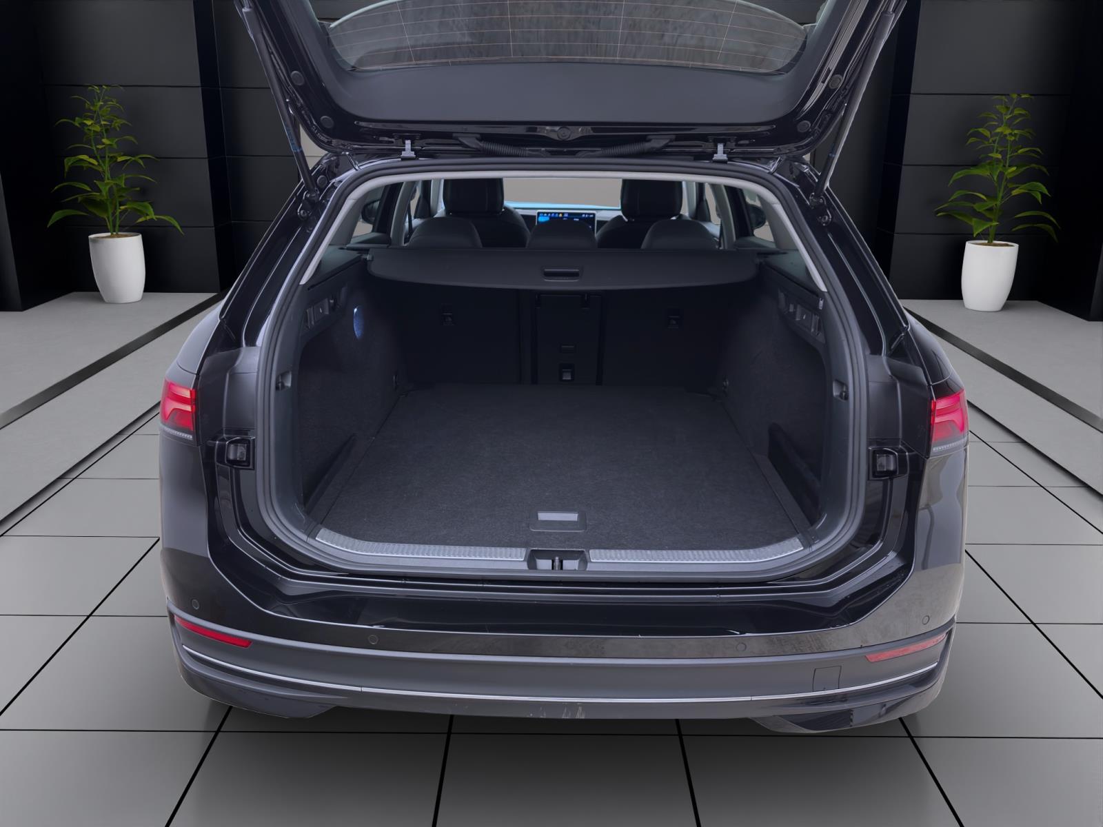 Volkswagen Passat Variant 2.0 TDI DSG BUSINESS AHK NAVI ACC KAMERA