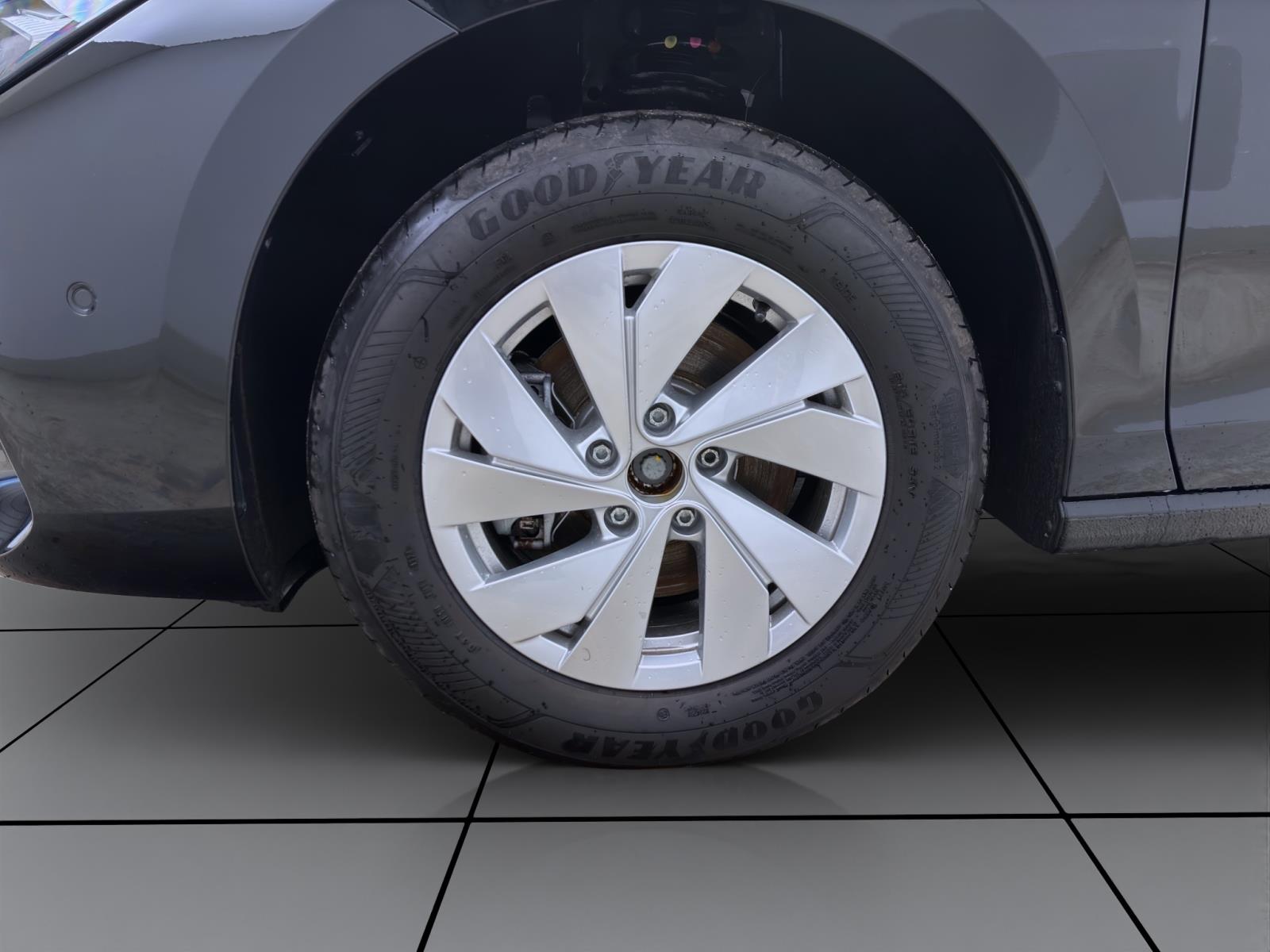 Volkswagen Passat Variant 1.5 eTSI DSG AHK ACC KAMERA LED SITZHZG