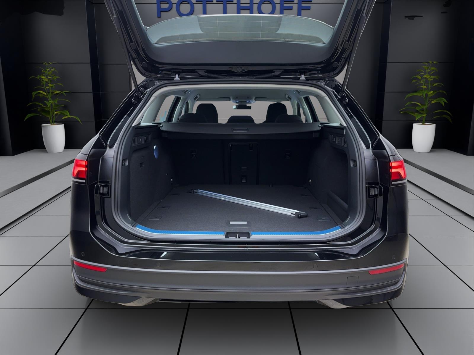Volkswagen Passat Variant 1.5 eTSI DSG AHK ACC KAMERA LED