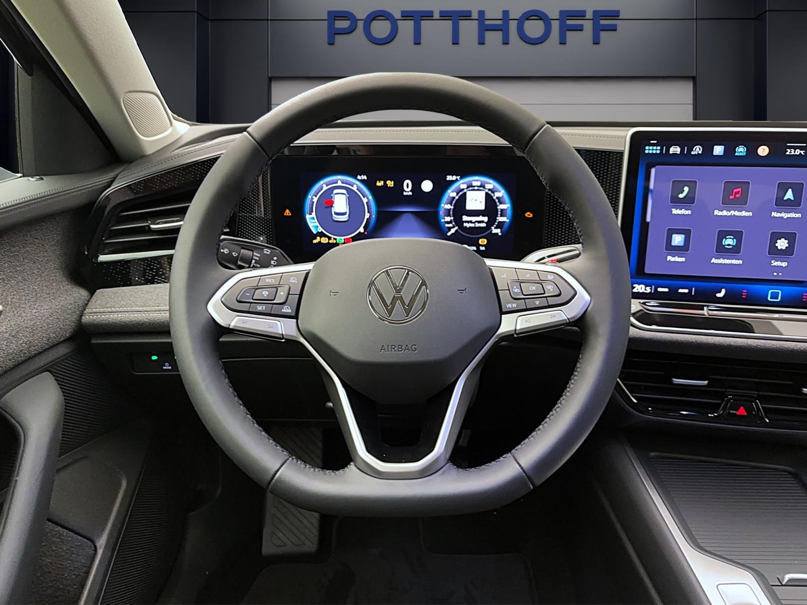 Volkswagen Passat Variant 1.5 eTSI DSG AHK ACC KAMERA LED