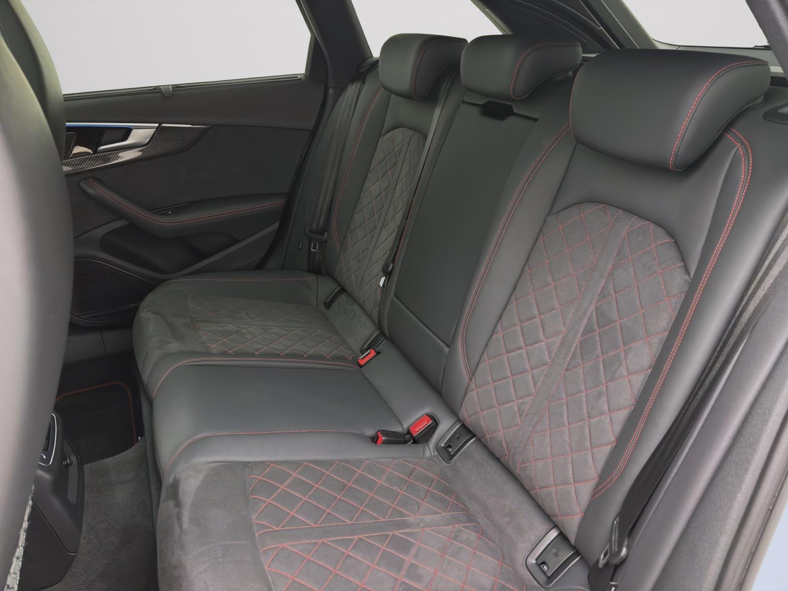 Audi S4 Avant PANO STDHZG B&O MATRIX HuD AHK