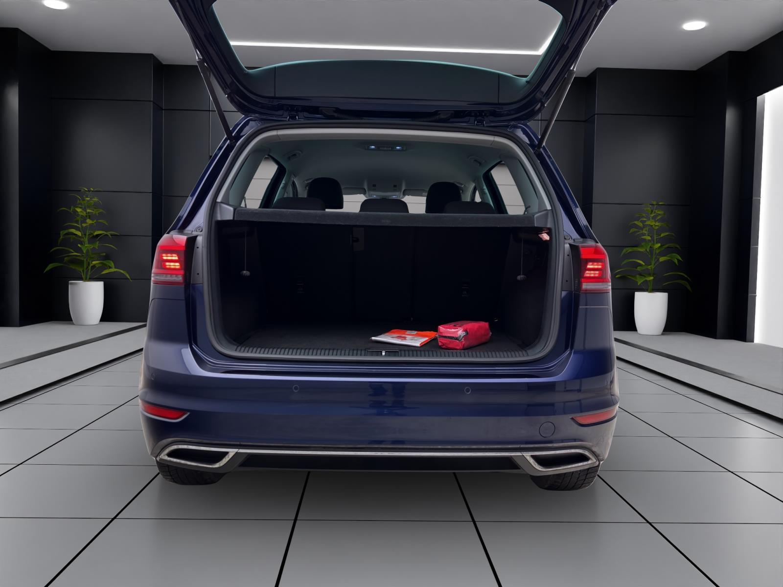 Volkswagen Golf Sportsvan 1.5 TSI HIGHLINE NAVI ACC PDC LED