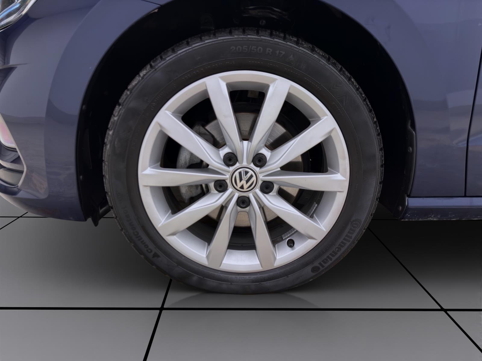 Volkswagen Golf Sportsvan 1.5 TSI HIGHLINE NAVI ACC PDC LED