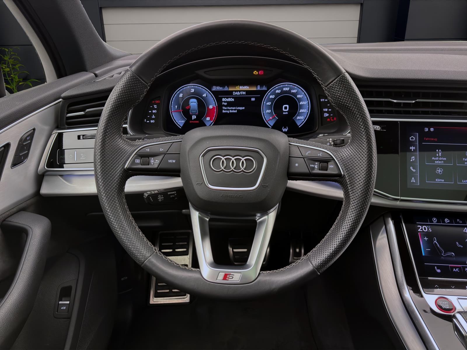 Audi SQ7 4.0 TDI Q PANO VIRTUAL AHK LM21 HuD