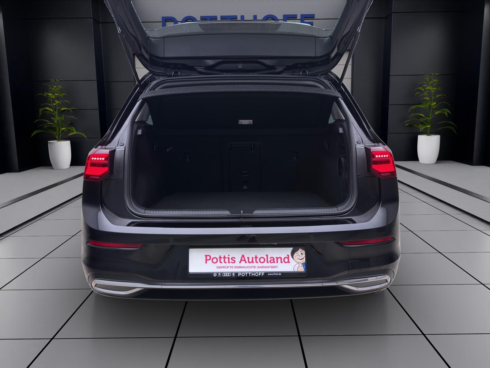Volkswagen Golf 1.5 eTSI ACTIVE NAVI HuD MATRIX ACC