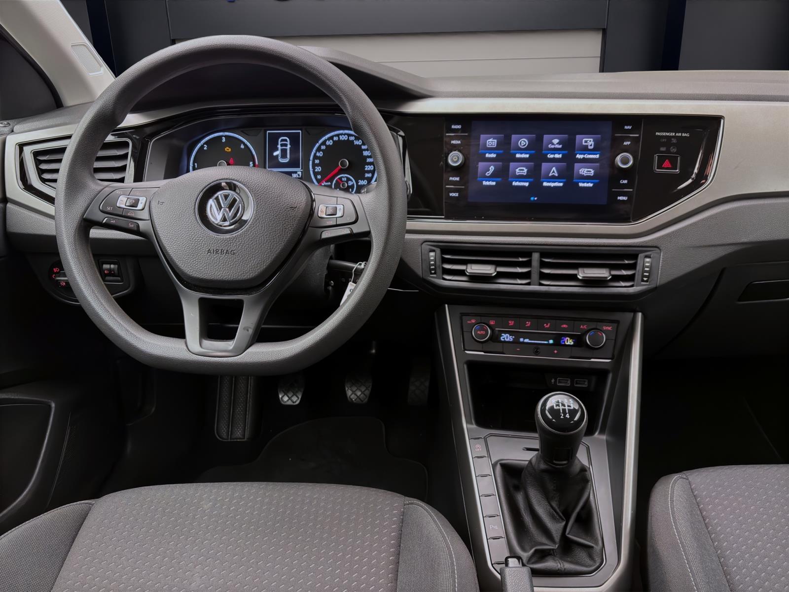 Volkswagen Polo 1.6 TDI COMFORTLINE NAVI ACC PDC