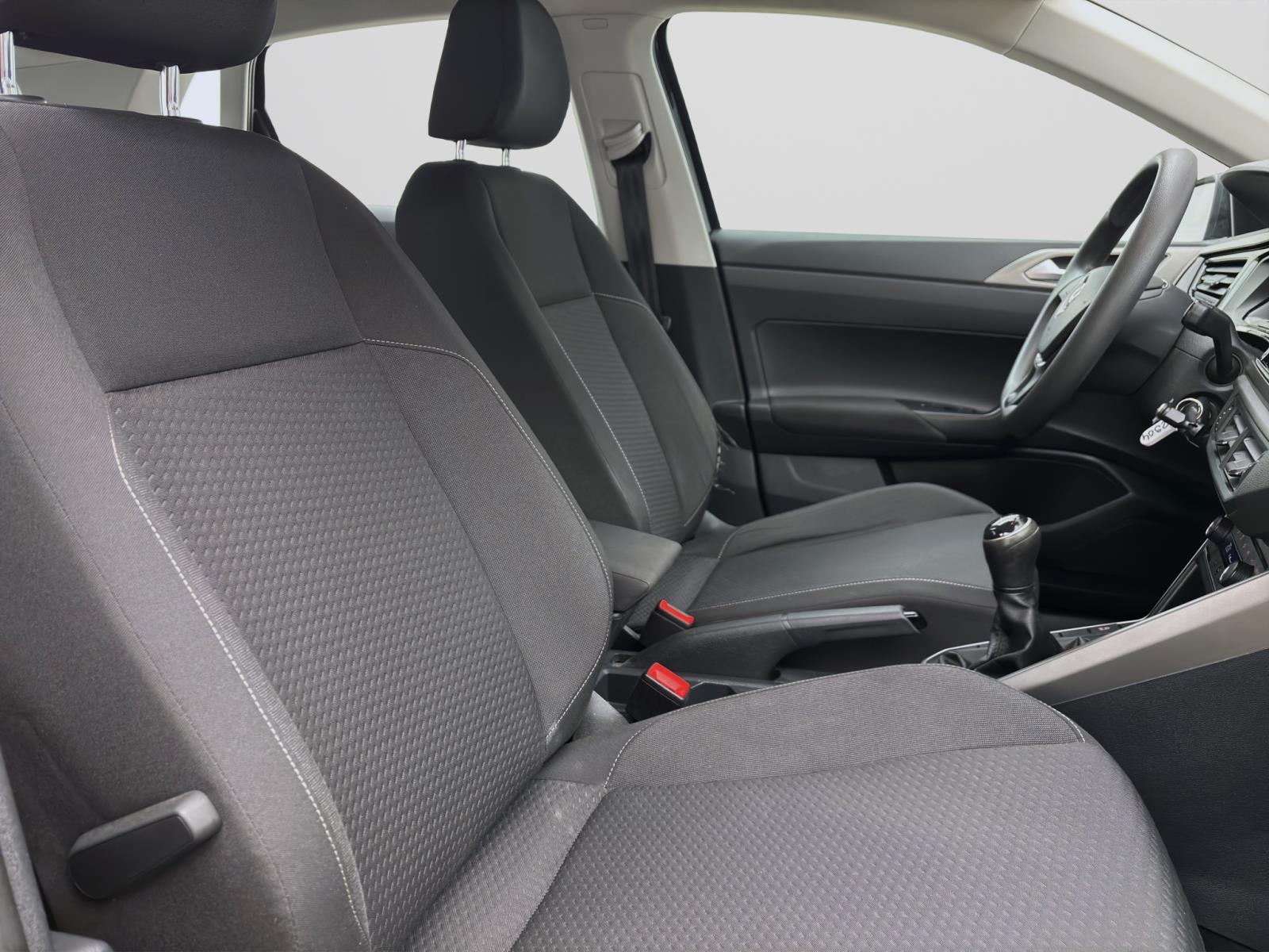 Volkswagen Polo 1.6 TDI COMFORTLINE NAVI ACC PDC