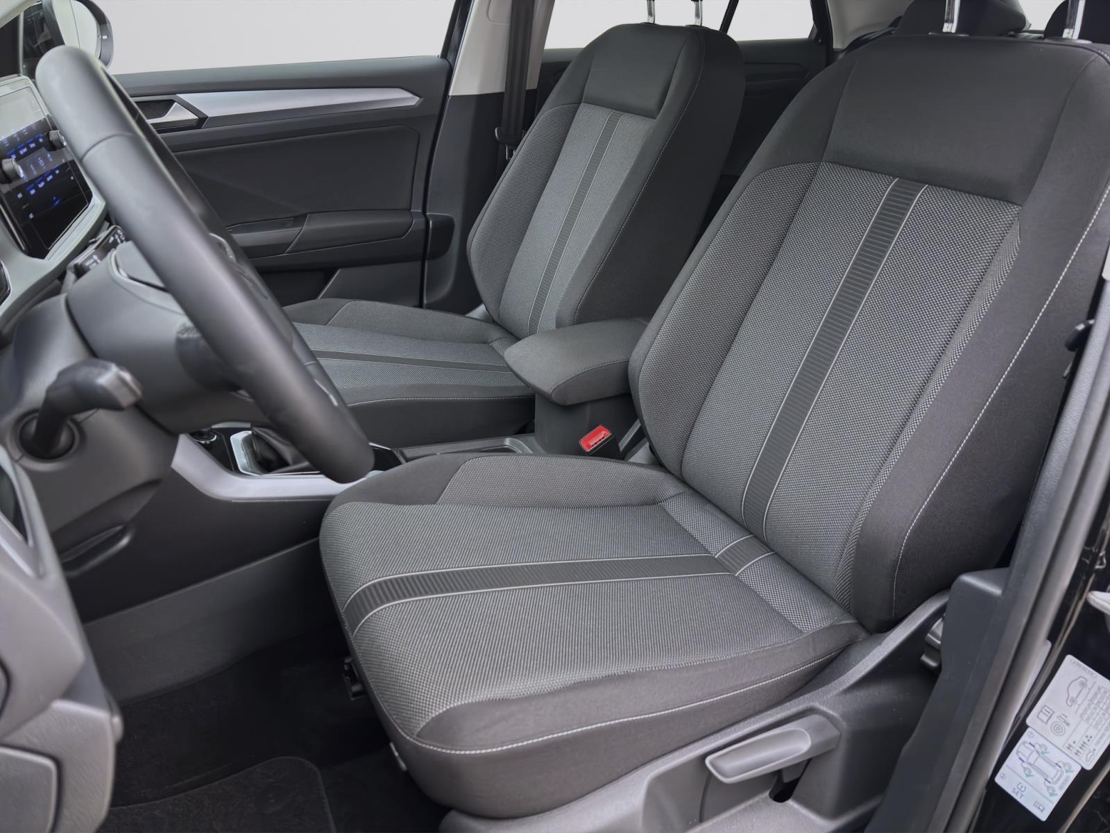 Volkswagen T-Roc 2.0 TDI DSG LIFE LED+ PDC KAMERA NAVI