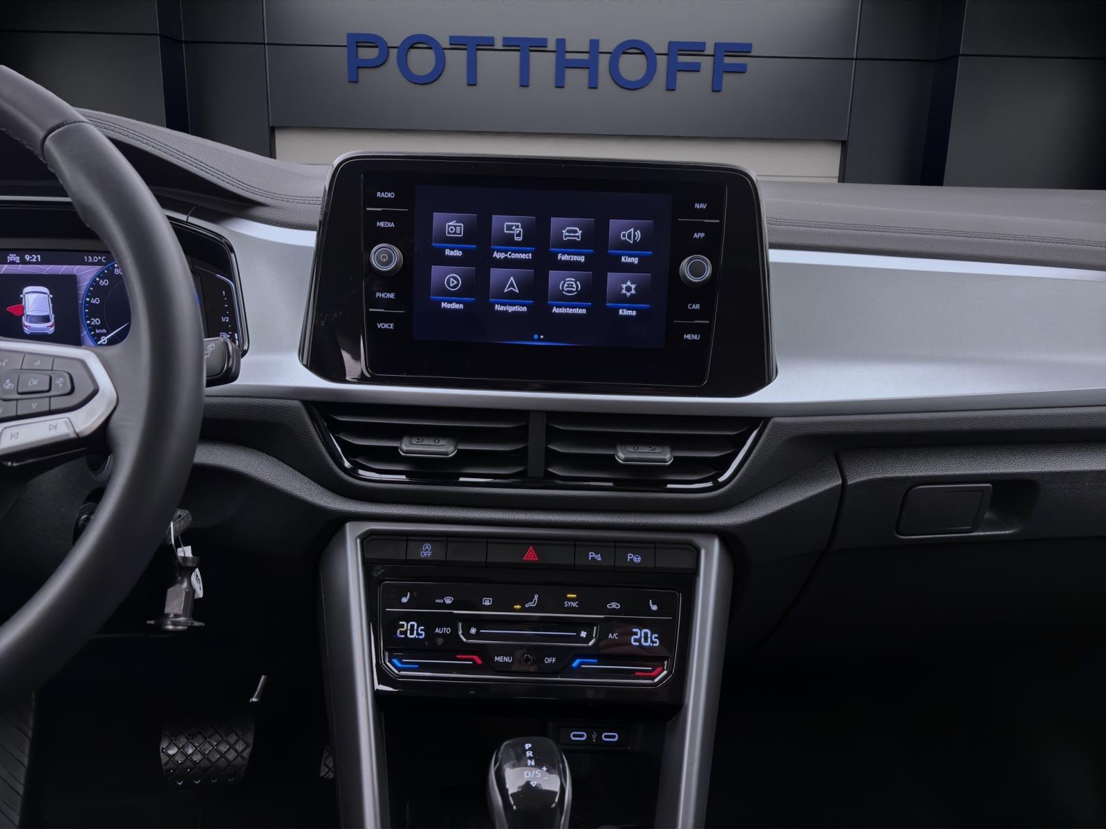 Volkswagen T-Roc 2.0 TDI DSG LIFE LED+ PDC KAMERA NAVI
